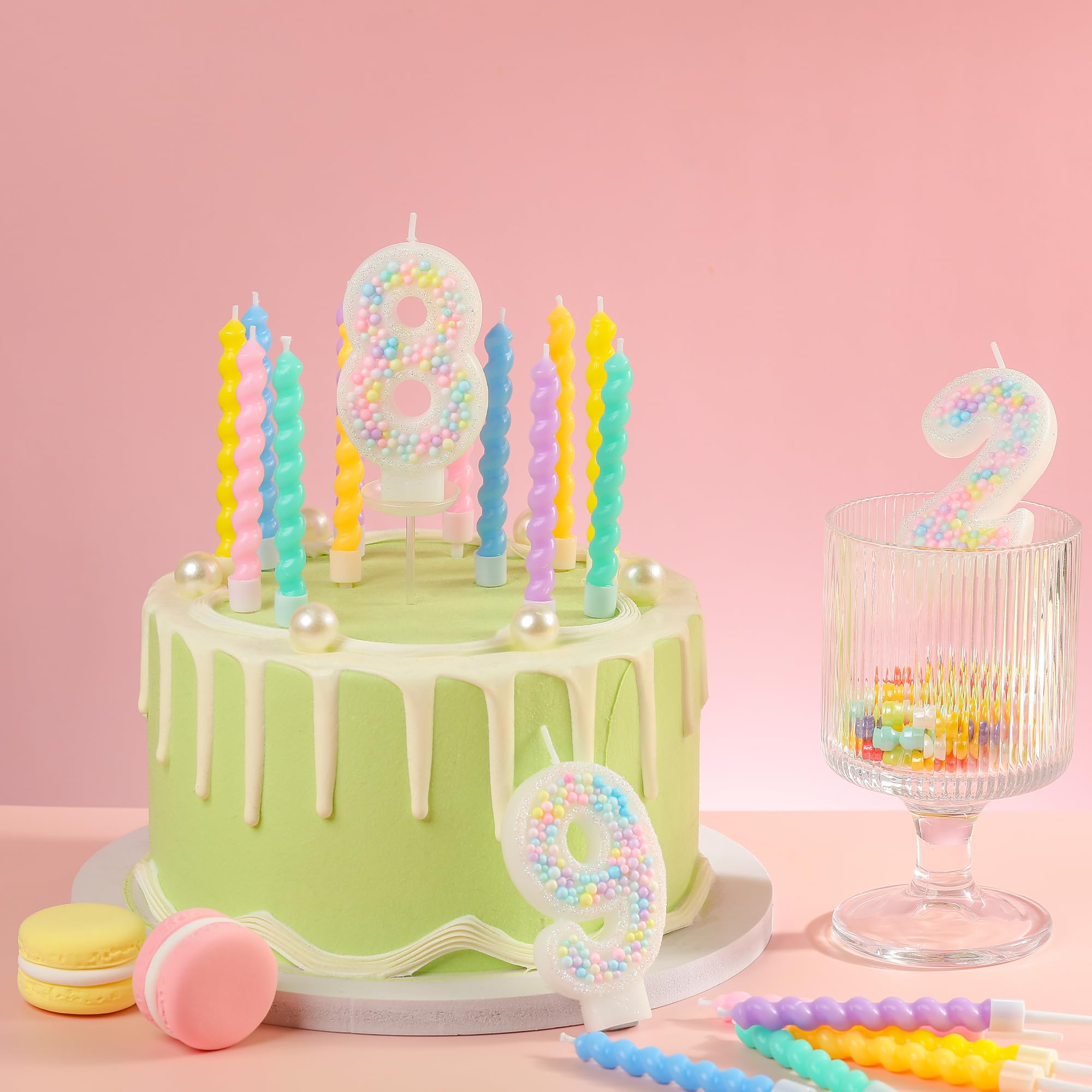 Cake topper candle suitable for birthdays and baby showers