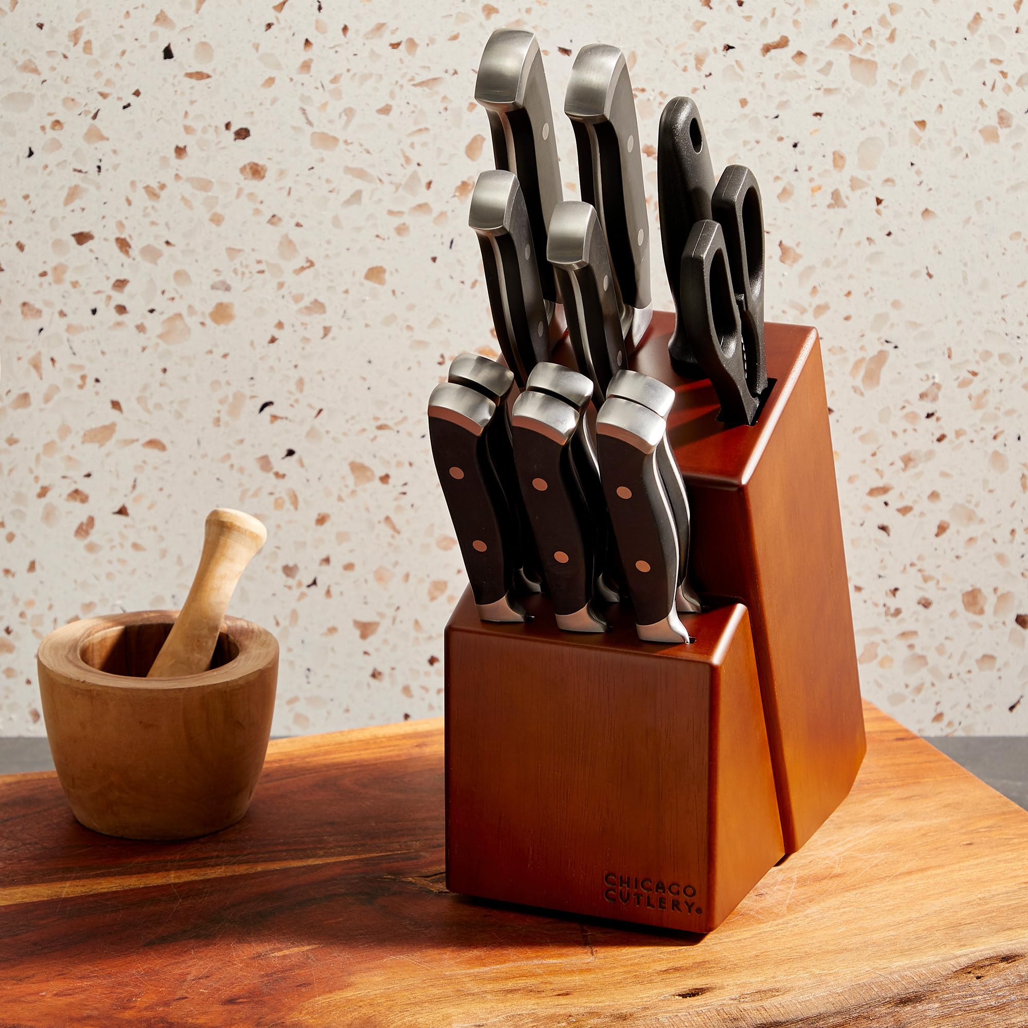 Sharpening steel included with Chicago Cutlery Armitage 13-PC block set