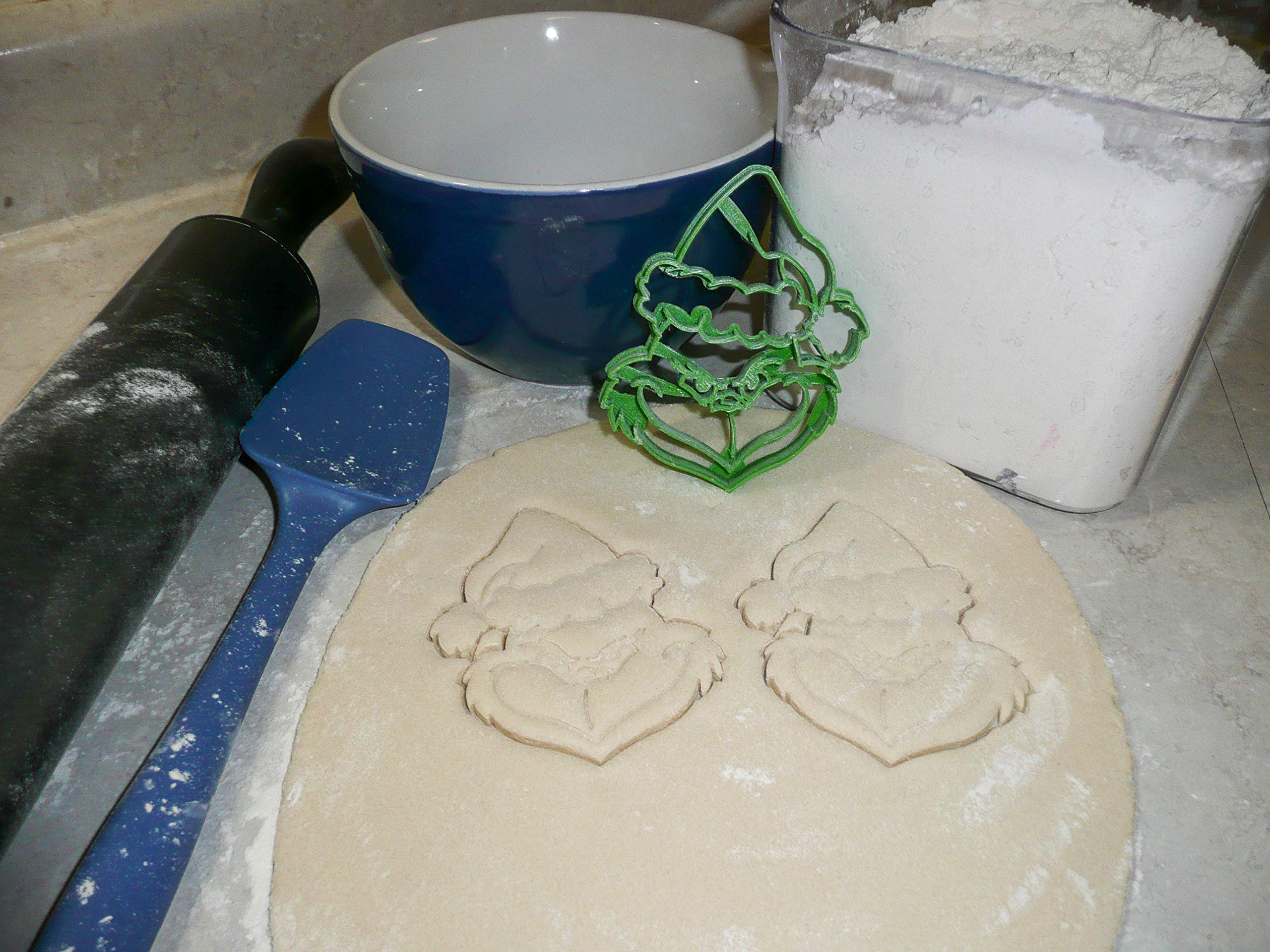 Cindy Lou shape cookie cutter from Grinchy Stole Christmas set