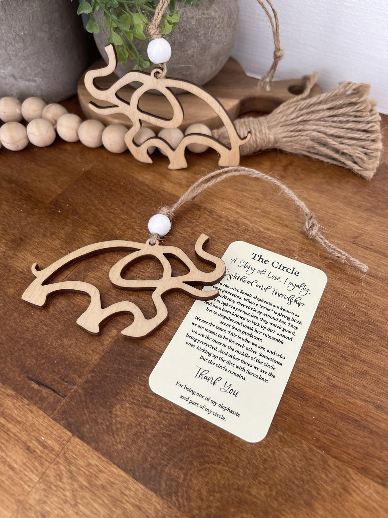 Circle of friends ornament packaging