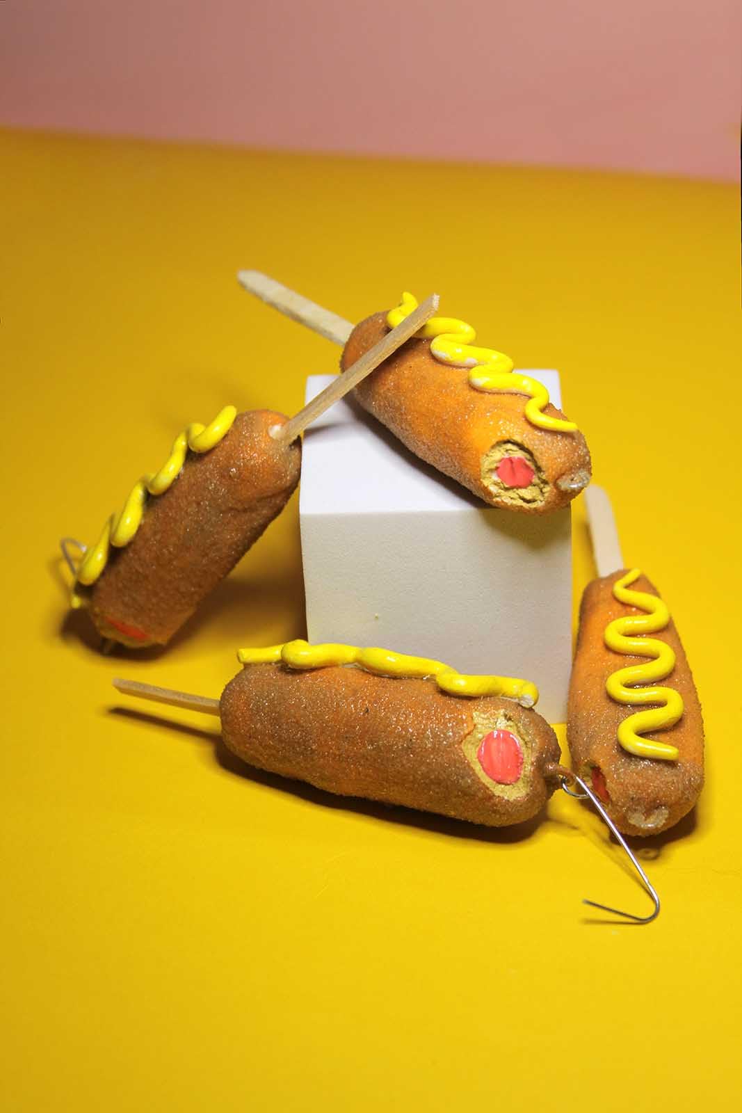 Includes hook for tree hanging corndog ornament