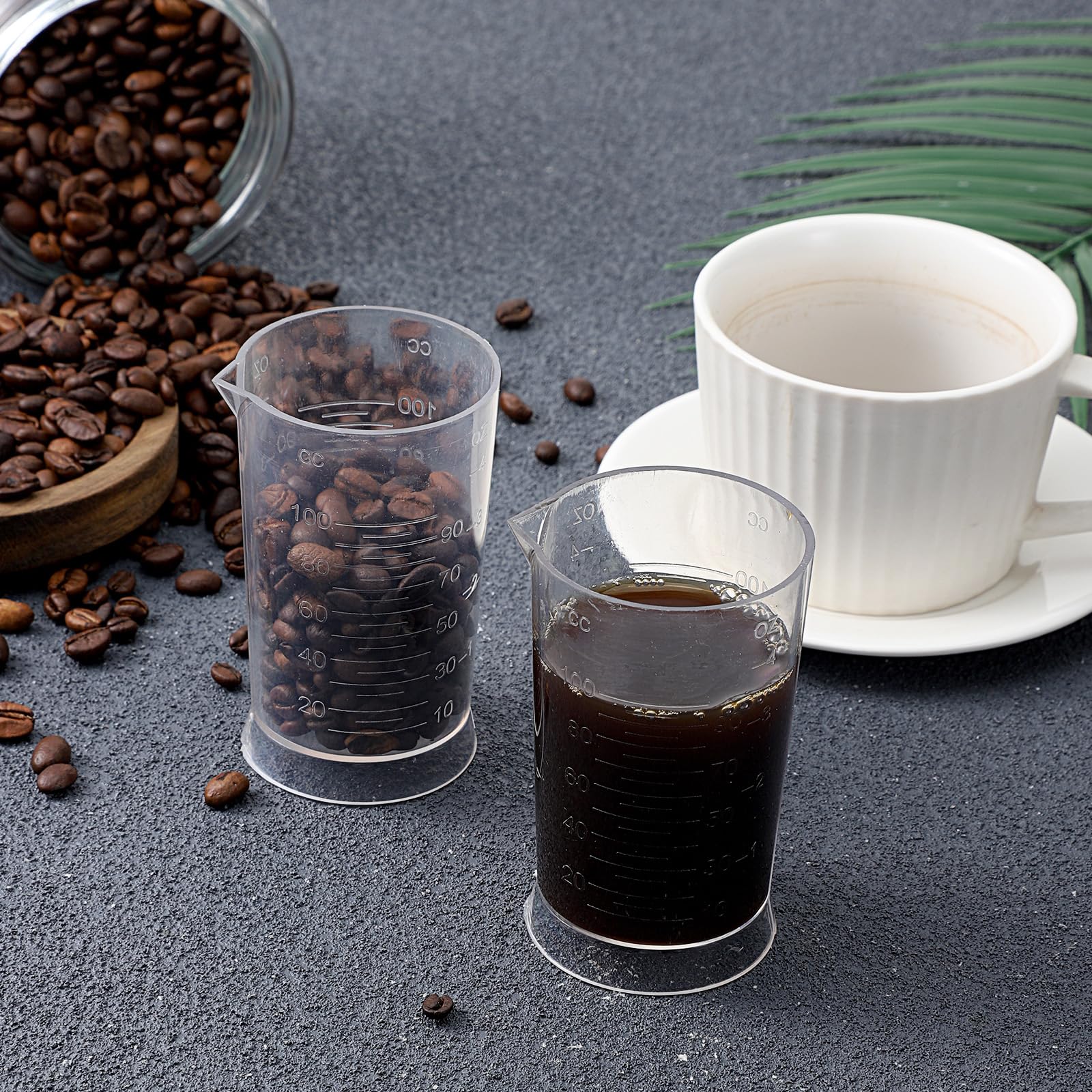 Transparent beaker measuring cups for hair dye and other liquids