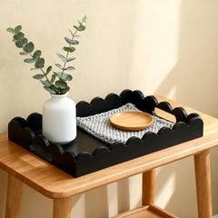 Entryway decor tray in black by Hanobe
