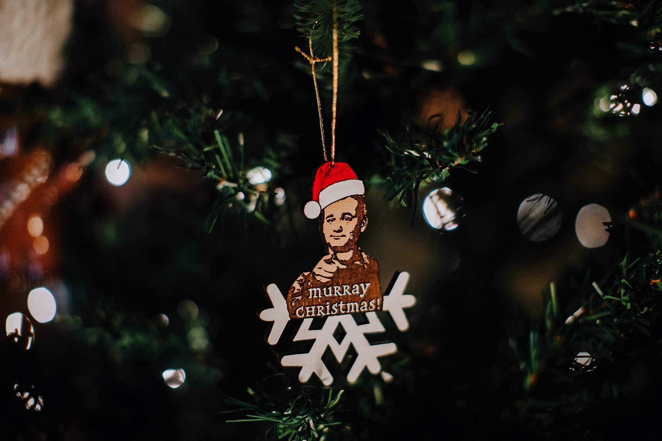 Customizable ornament with magnet option and scent possibility