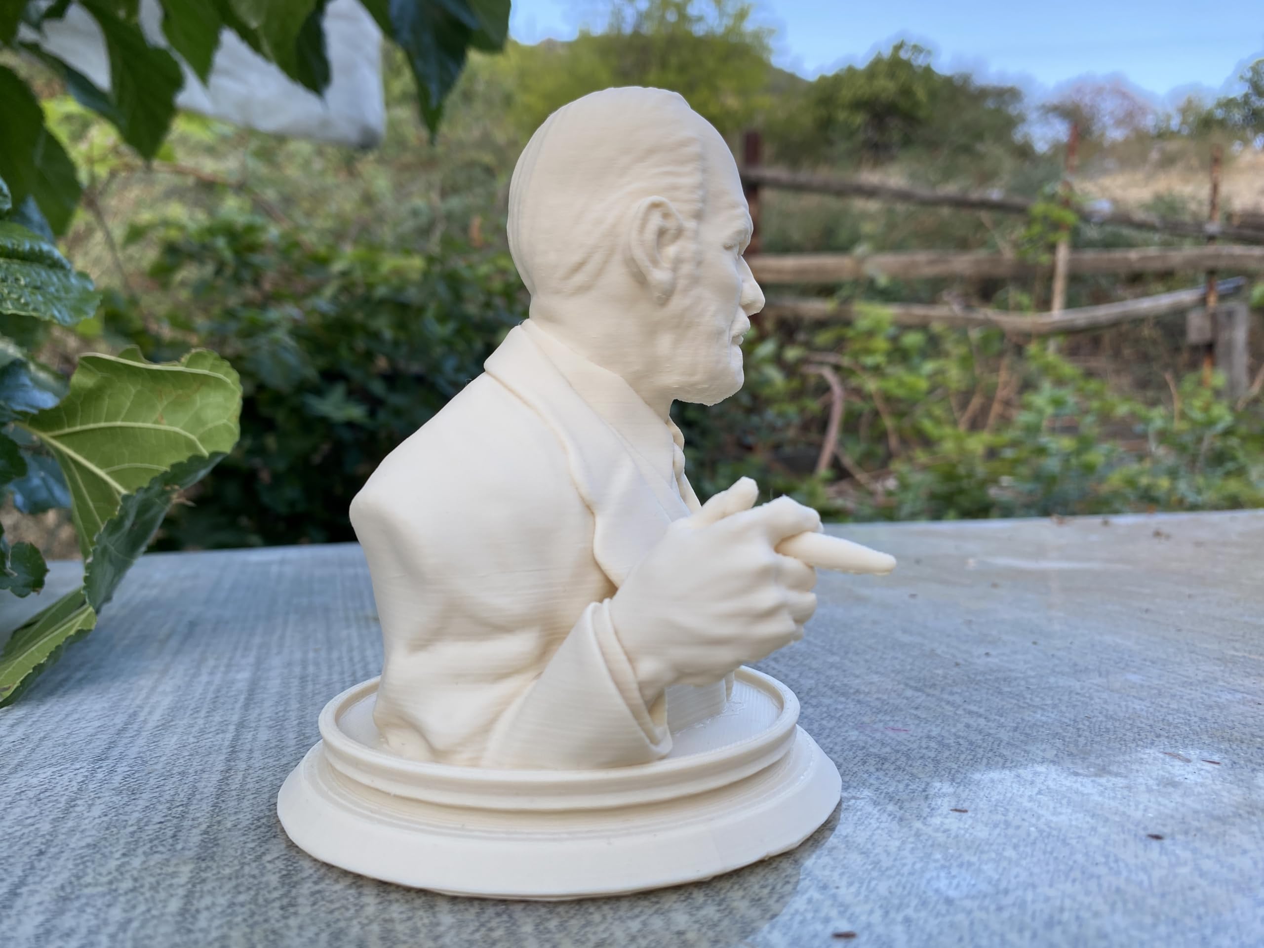 Freud bust statue suitable for home office
