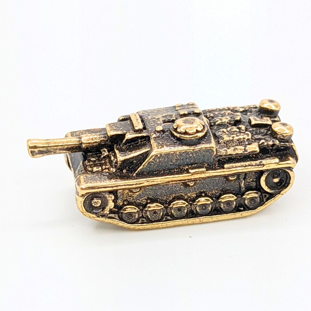 Collectible tank figurine for desk display