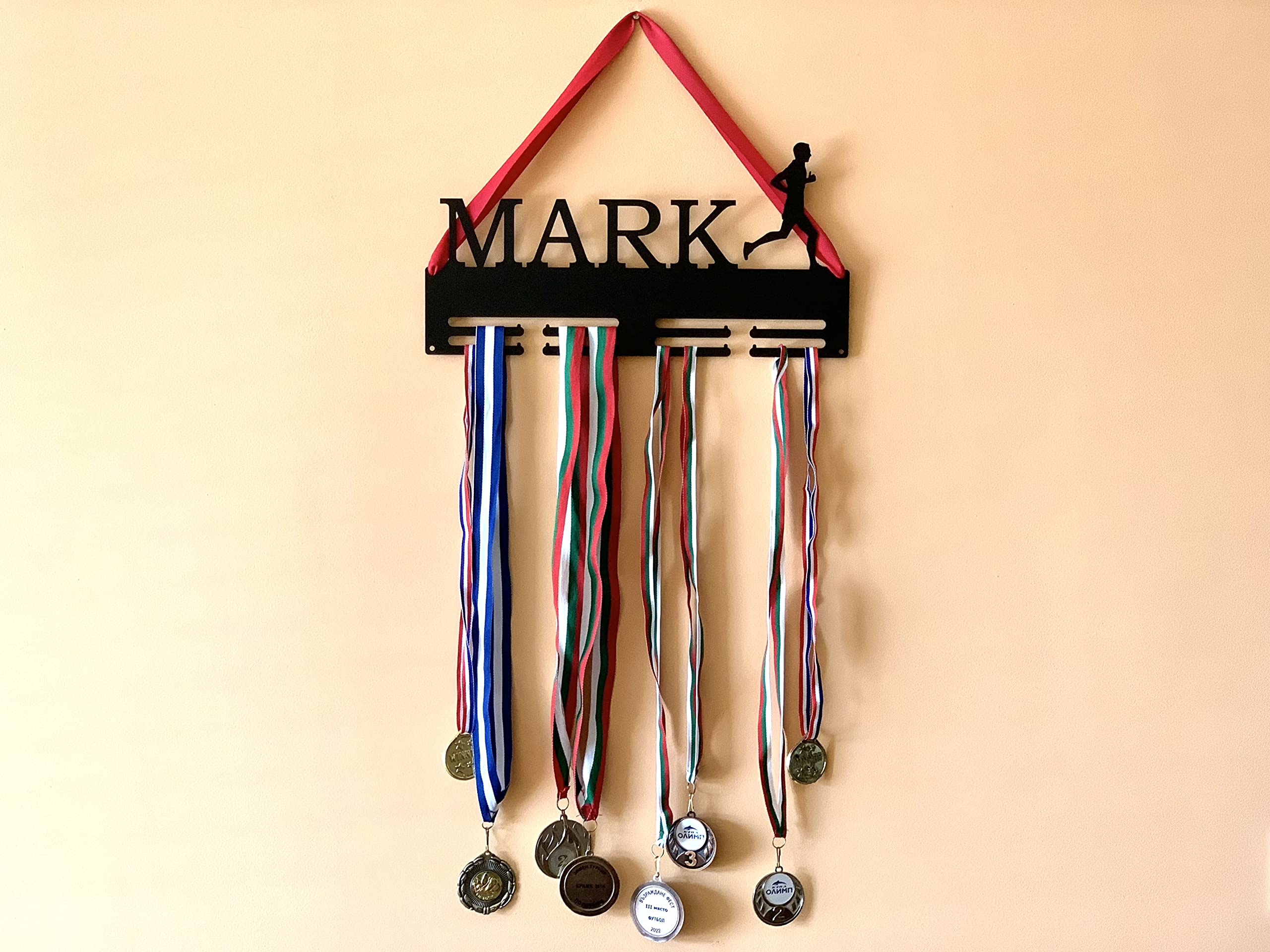 Blank hanger option without figures for medals