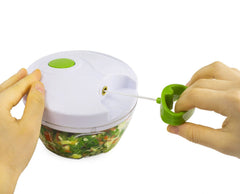 Compact manual chopper suitable for camping and picnics