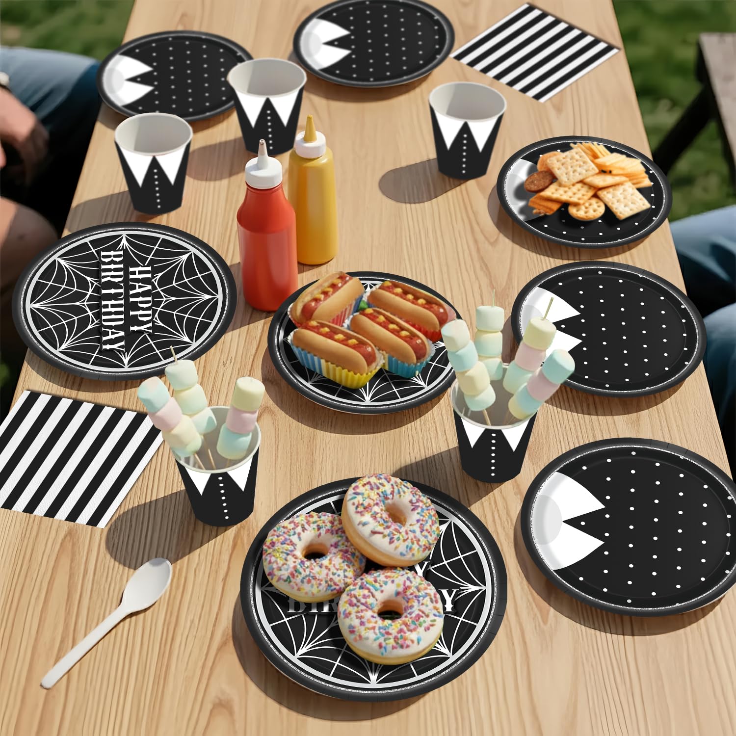 All-in-one dark aesthetic decoration kit for birthdays and Halloween