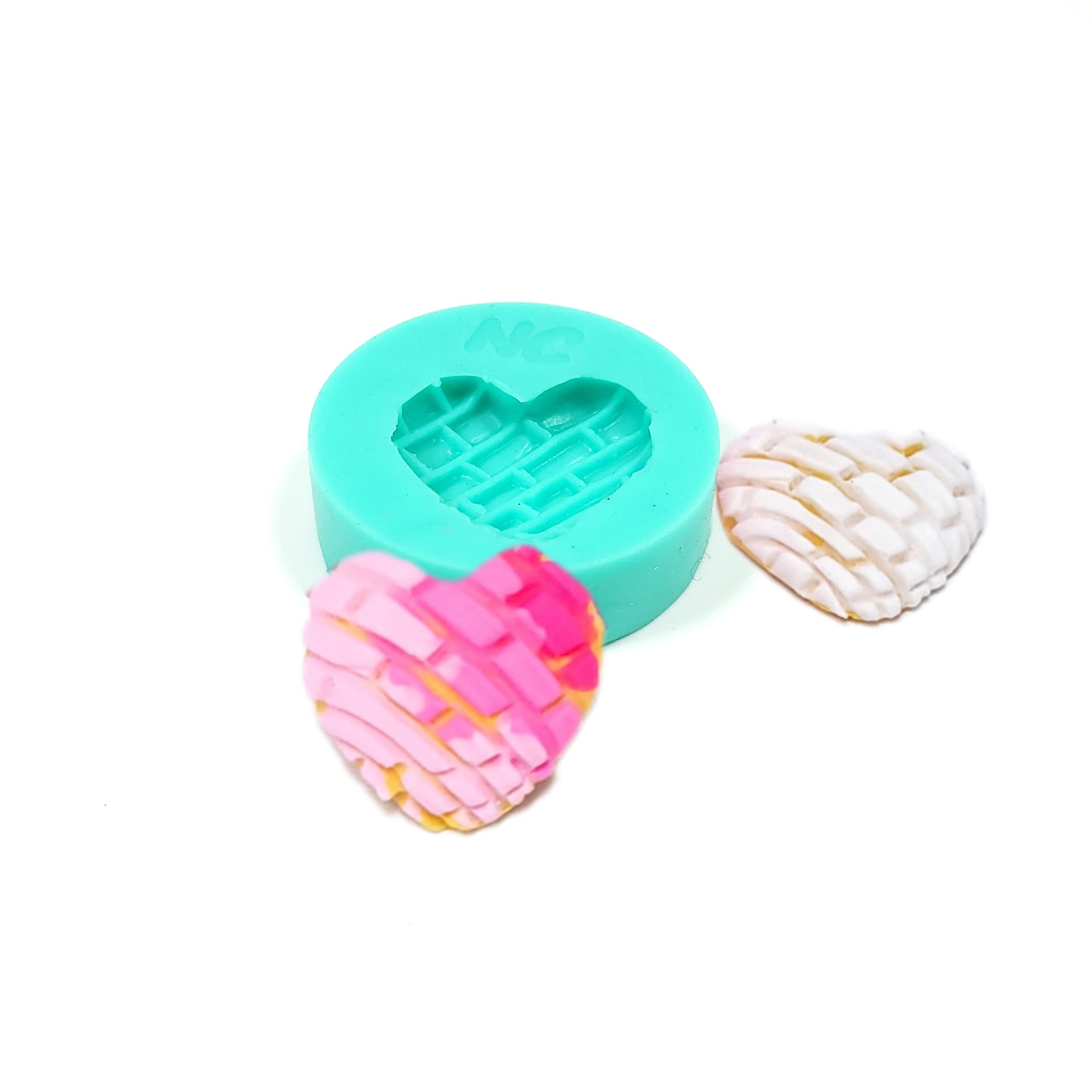 Concha bread heart silicone mold 1.1 inch small NC038