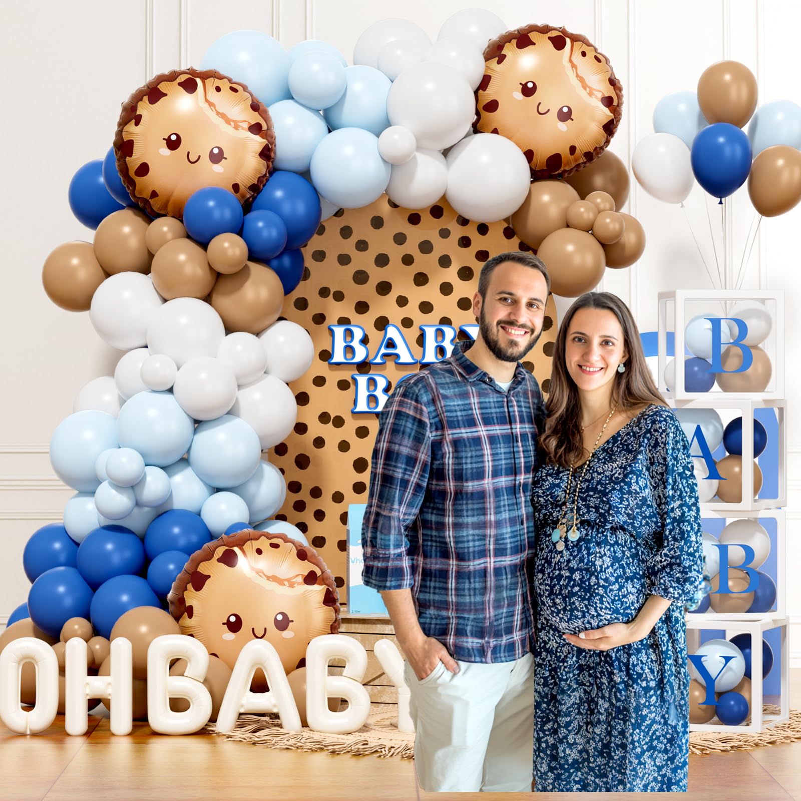 Tablecloth cake topper and balloon boxes included in kit