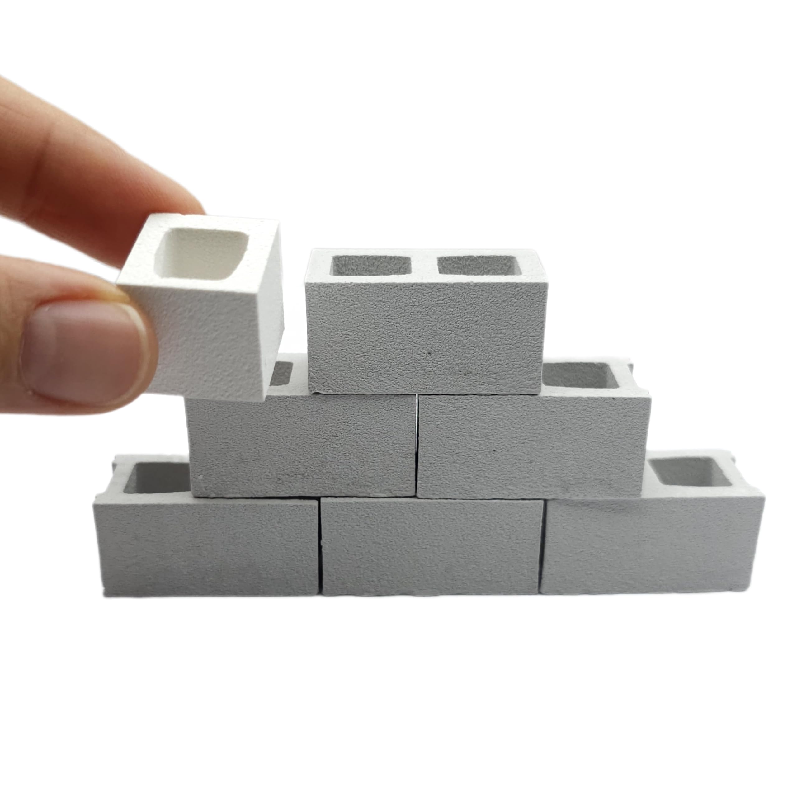 Crafting enthusiasts block mold for miniature construction