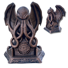 Cthulhu Eldritch Horror Figurine hand-painted close-up