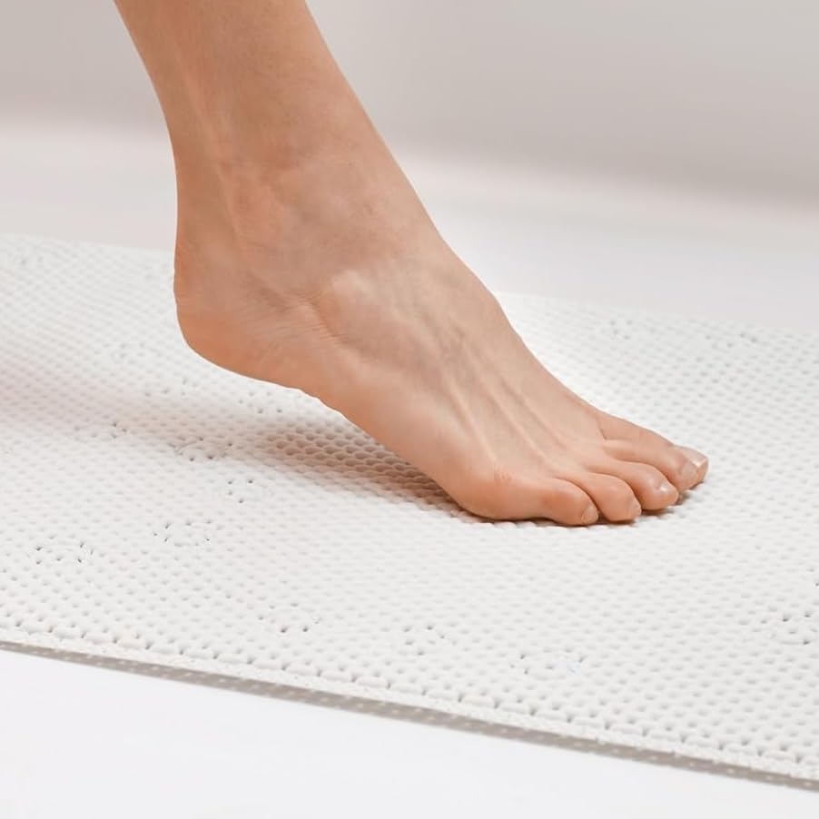 White cushioned foam bath mat for tubs by Duck Brand