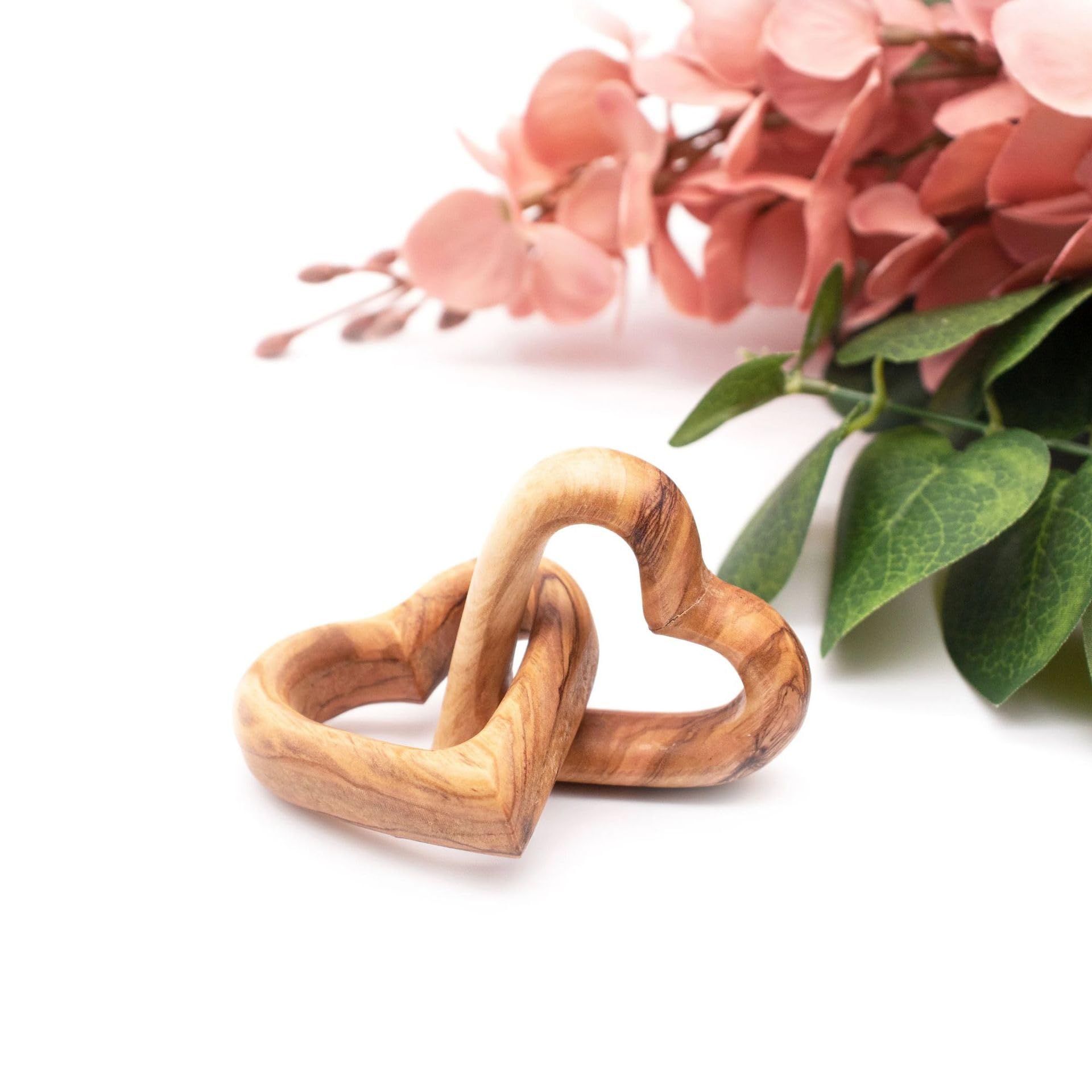 olive wood hearts suitable for engraving