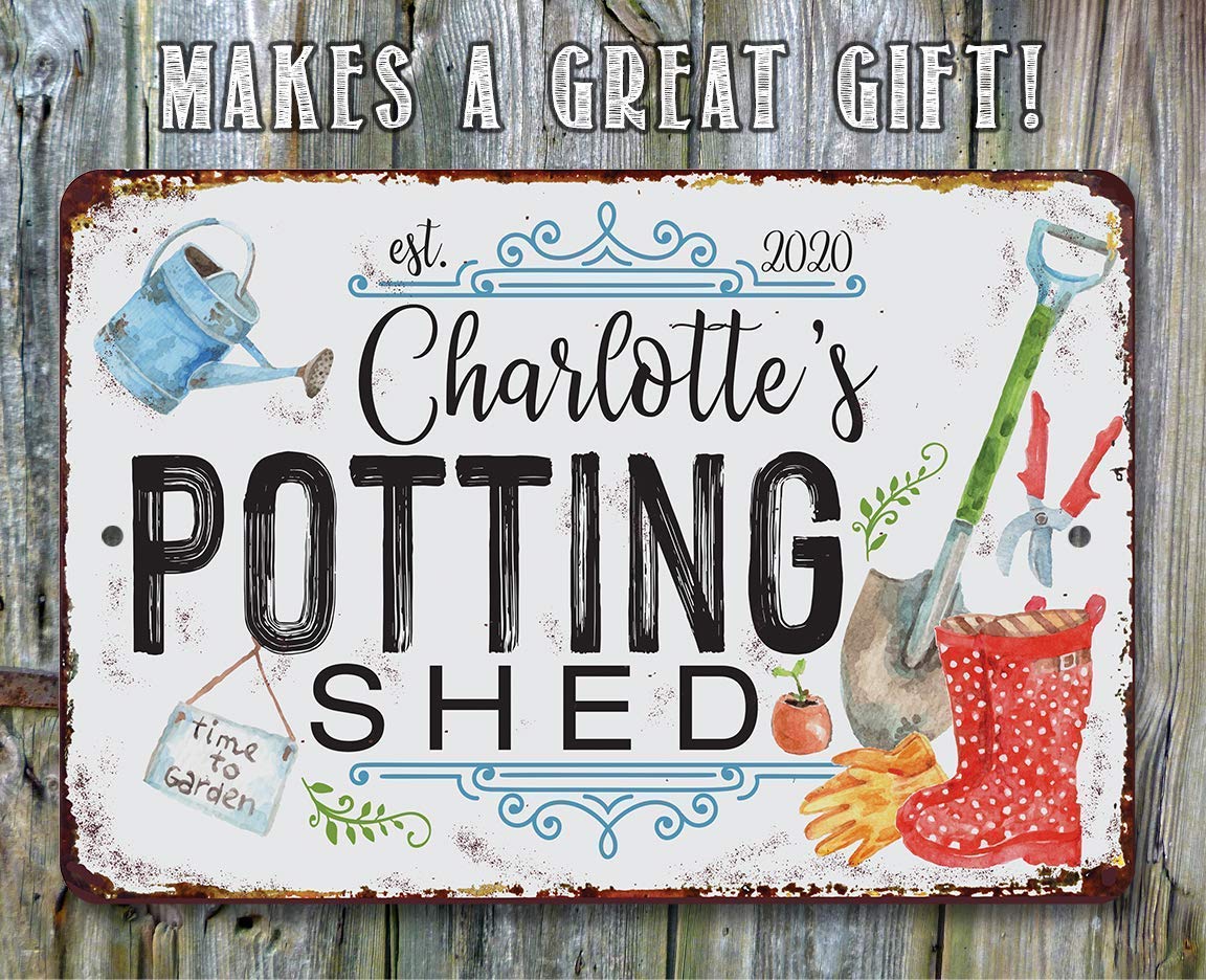 custom name garden decor sign for gardeners