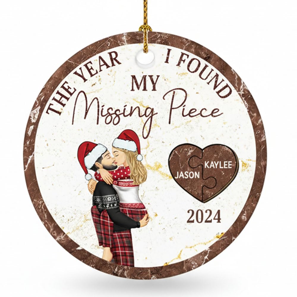 Customized Chirstmas Couple Ornament ceramic decorative piece