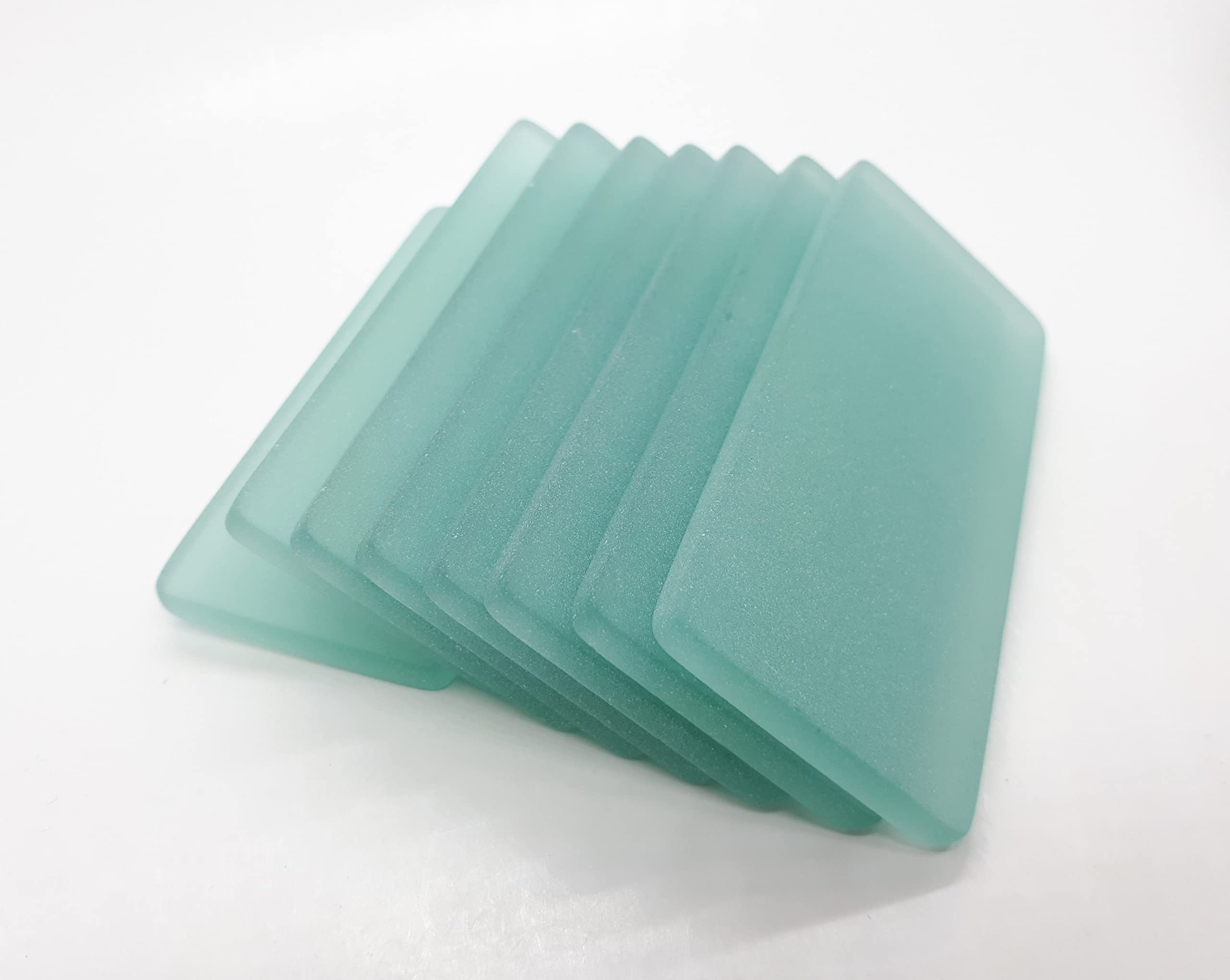 Flat 3.5 x 1.5 inch blank place cards for customization