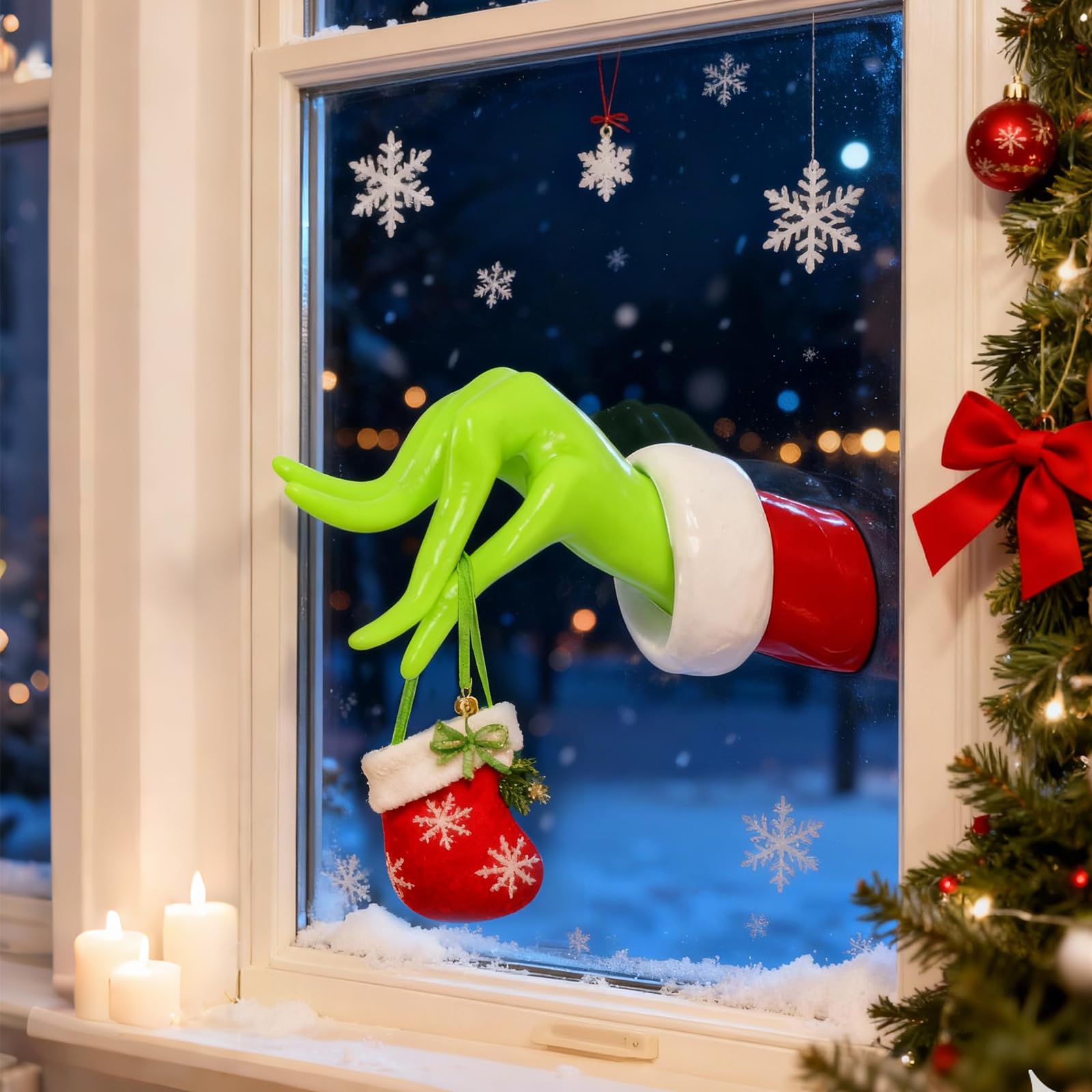 Green plastic hand accent for Christmas decor DAZONGE