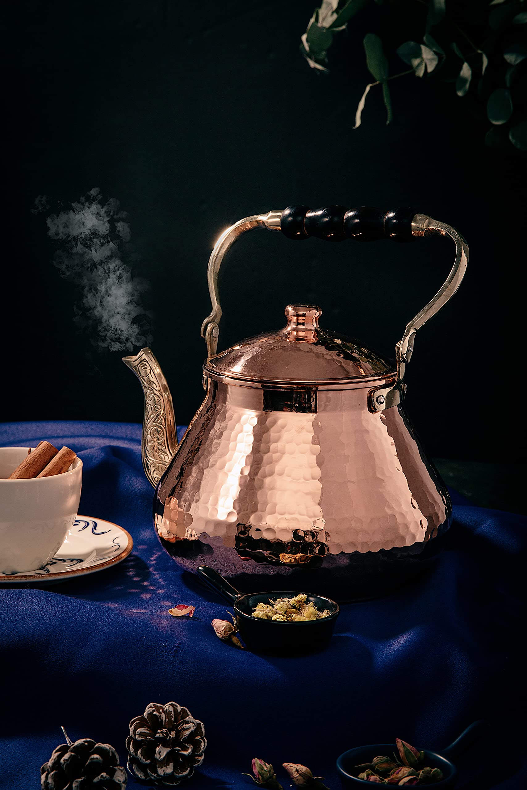 Durable copper teapot for even heat distribution