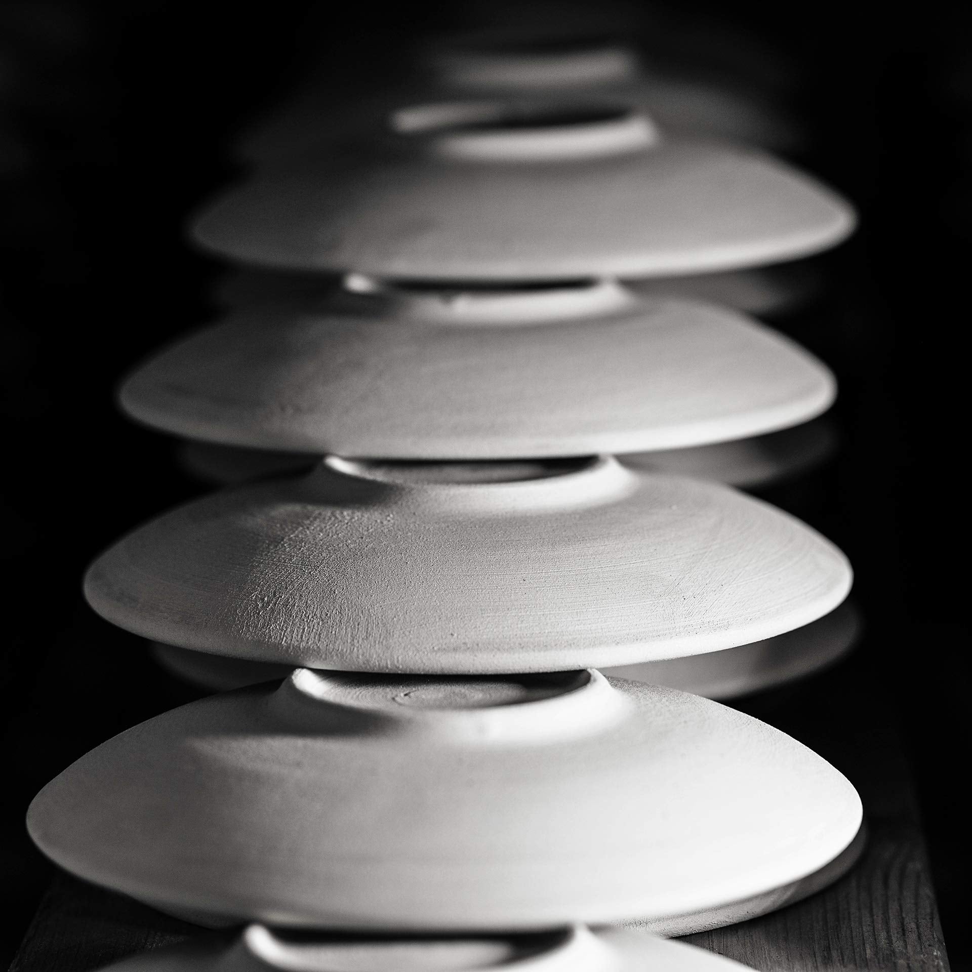 Dessert plate suitable for entertaining and gifting City to Cottage