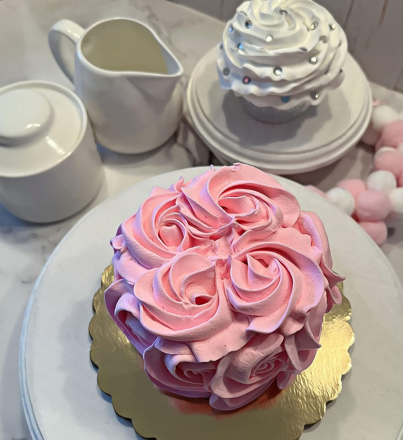 Fake mini cake decorative foam piece