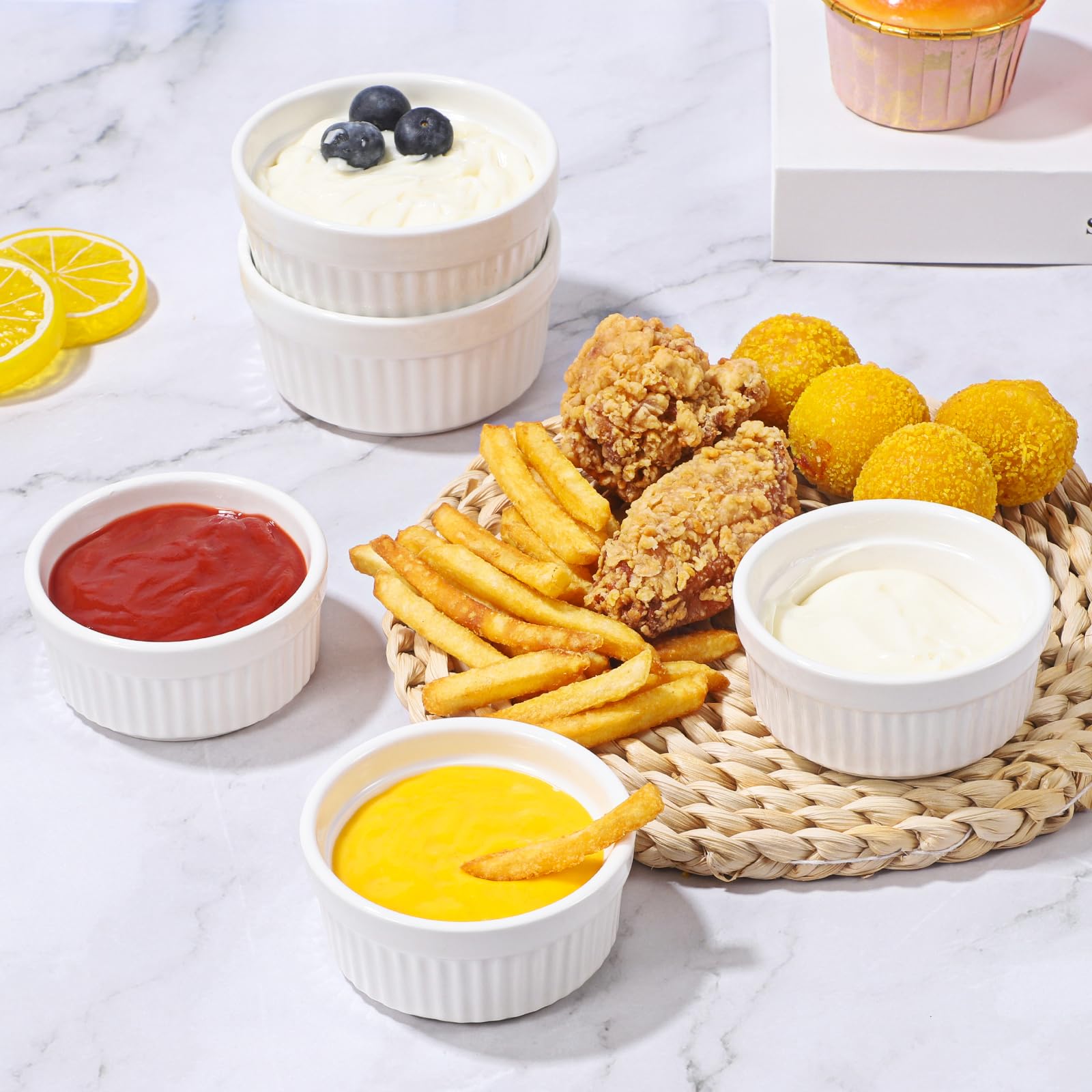 dipping sauce ramekins in ceramic for serving
