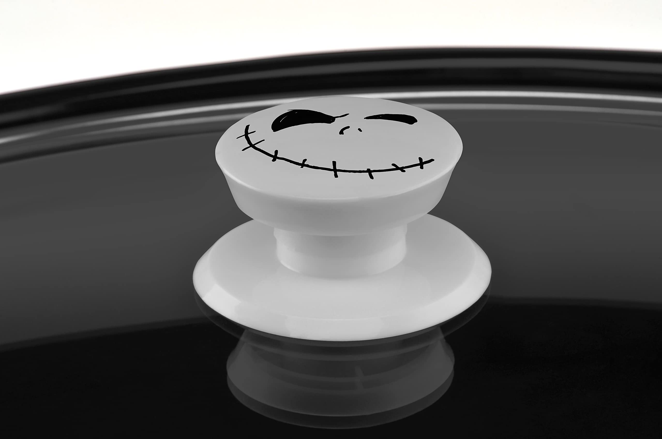 Tempered glass lid shown with slow cooker