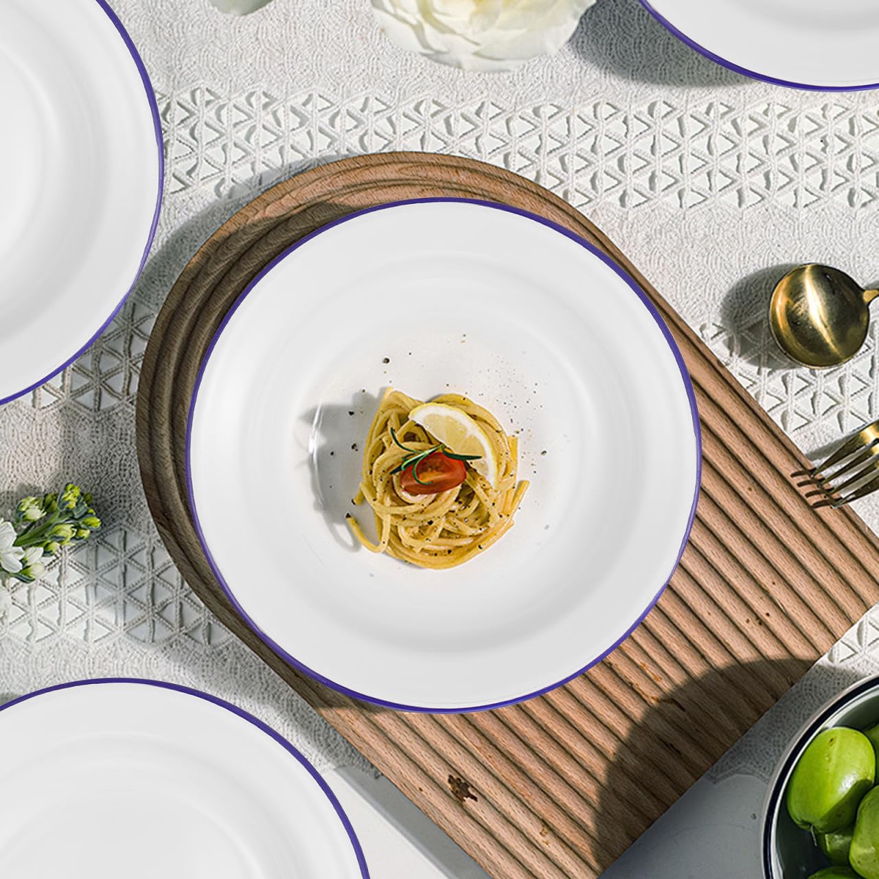 Retro blue rim enamel plates for dining