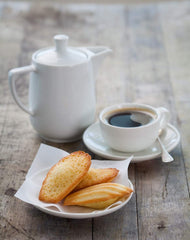 Individually wrapped Donsuemor Madeleines packets