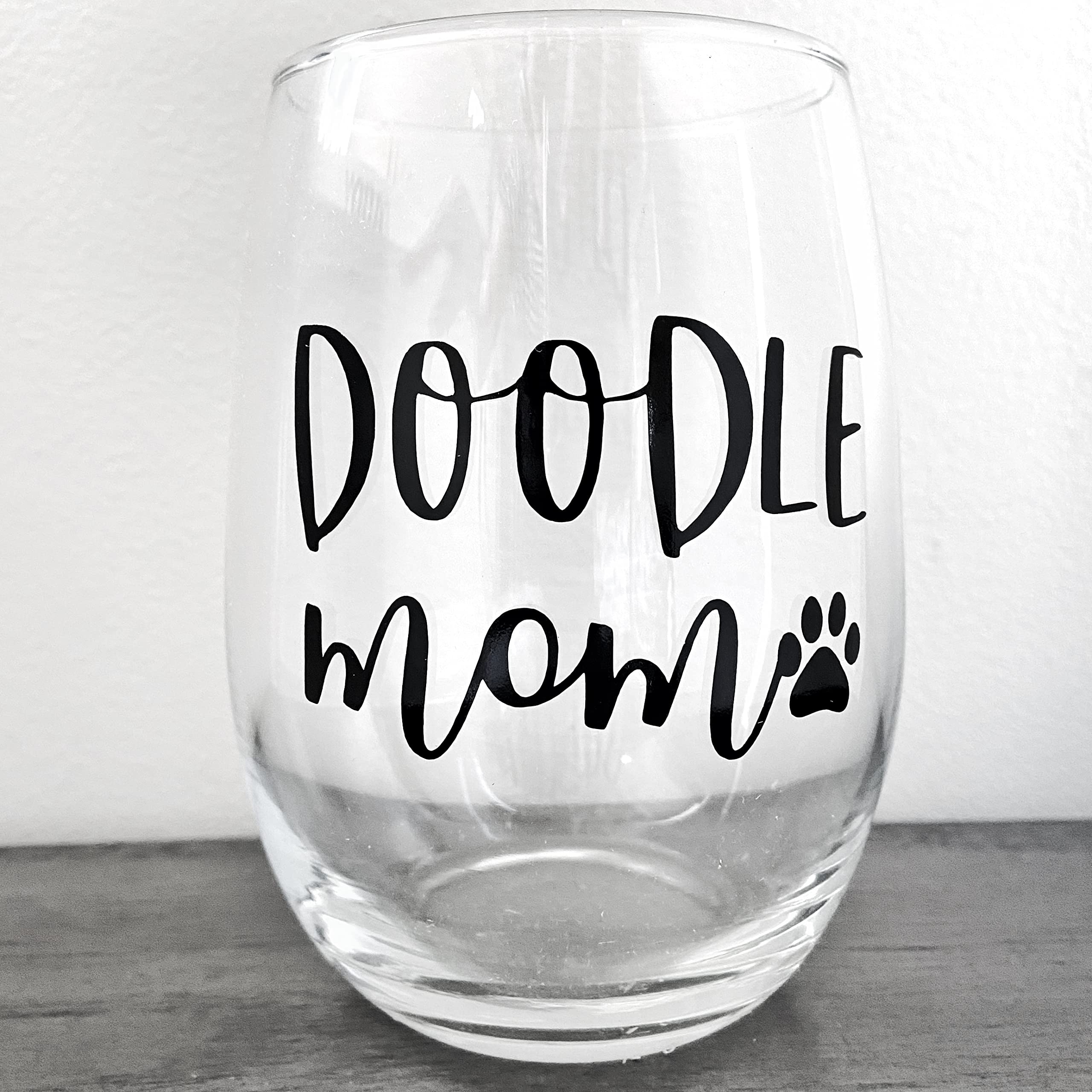Doodle Mom premium 21oz stemless wine glass design