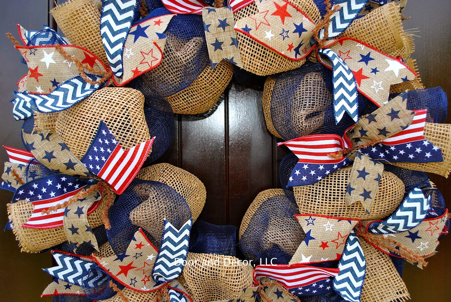 Outdoor or indoor display suitable patriotic wreath