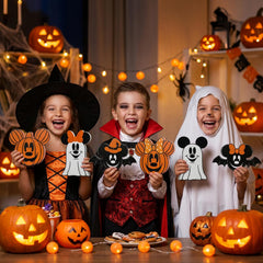 double-sided wooden signs with halloween motifs for display