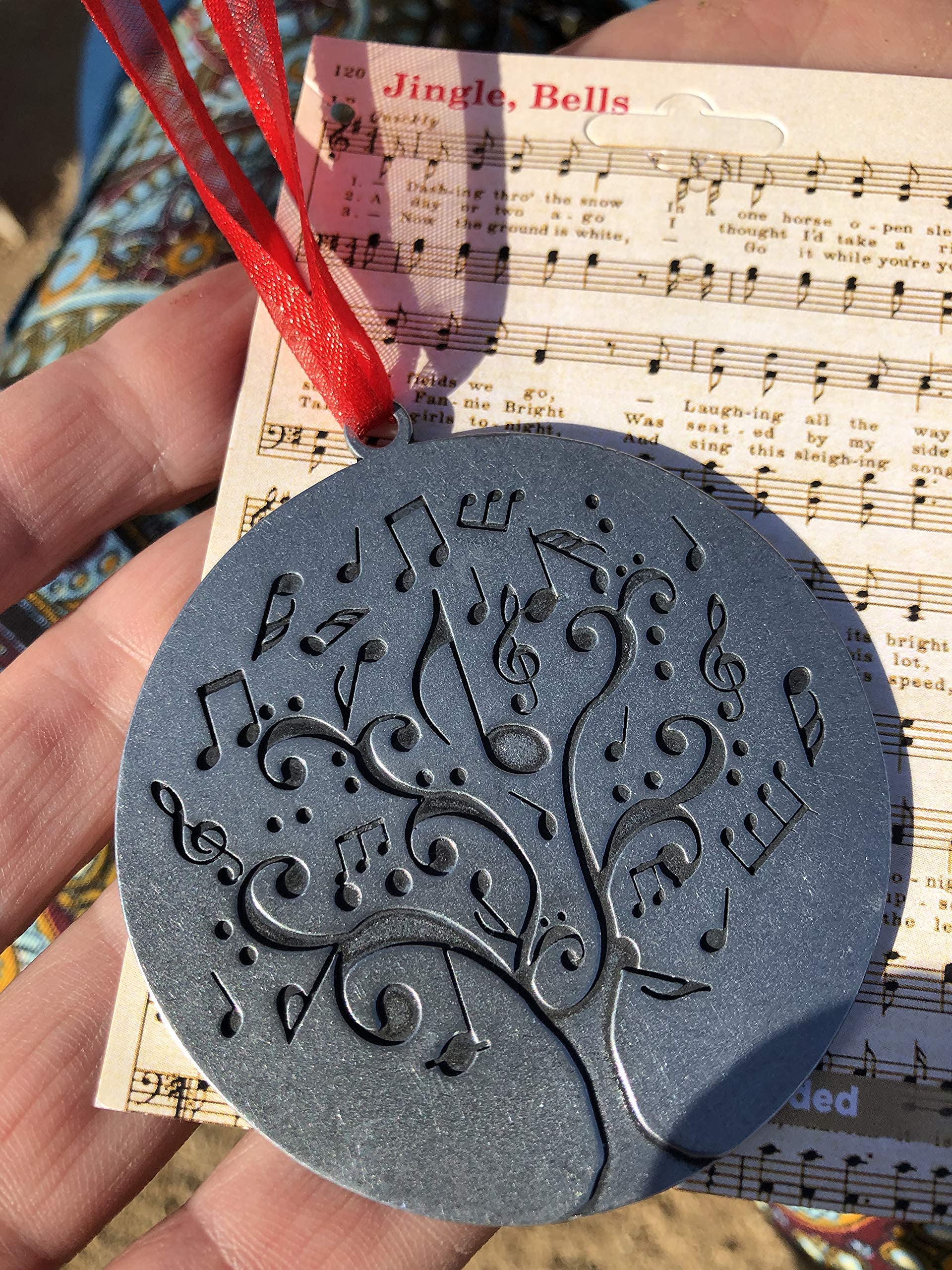 Double sided pewter ornament details