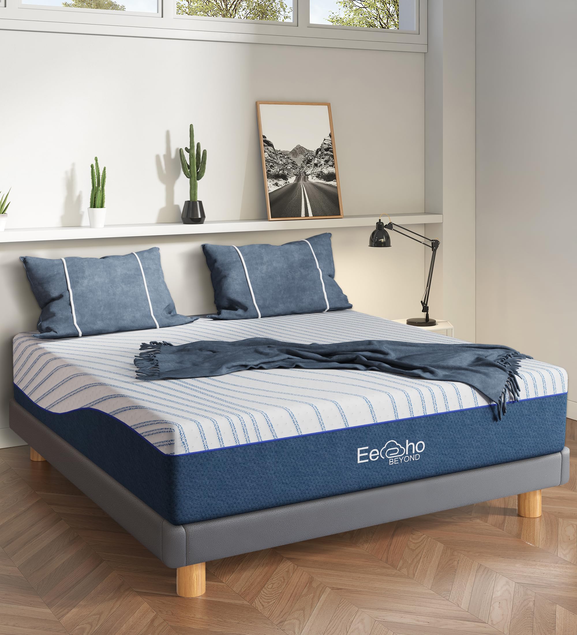All-foam construction for pressure relief on queen mattress