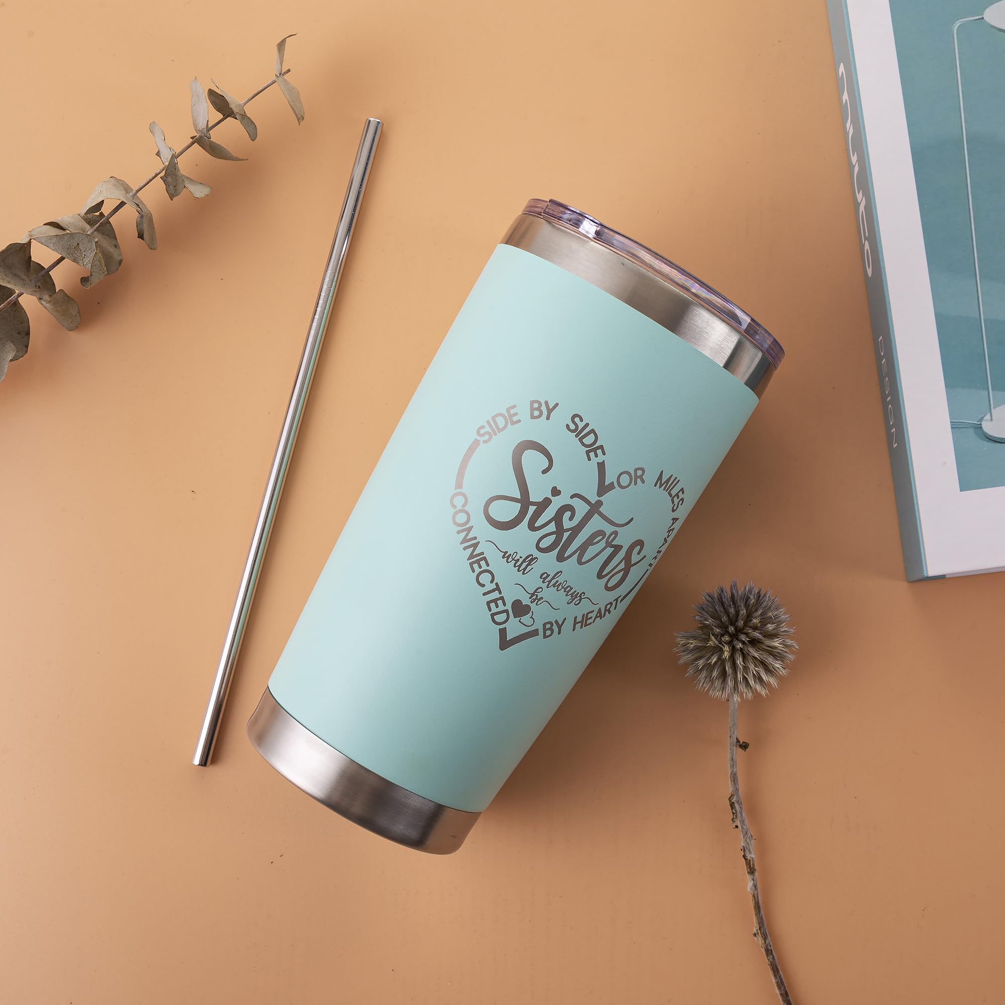 ELEMENU gift box with filler and card
