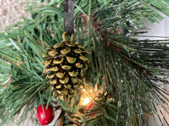 Fully 3-D design pine cone ornament by Enchanted Leaves