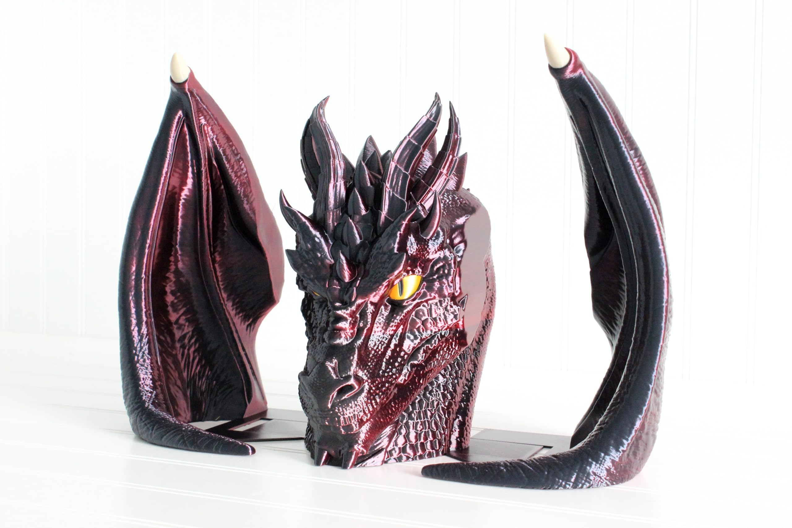 Eyes option gold with black pupil for book nook dragon