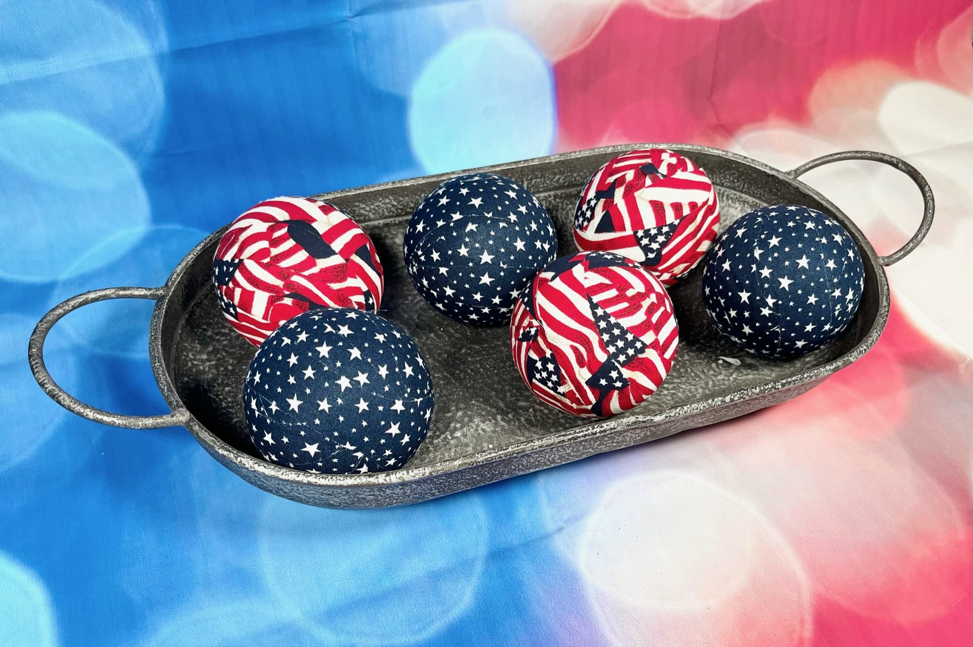 Fabric ball with American flag pattern for bowls
