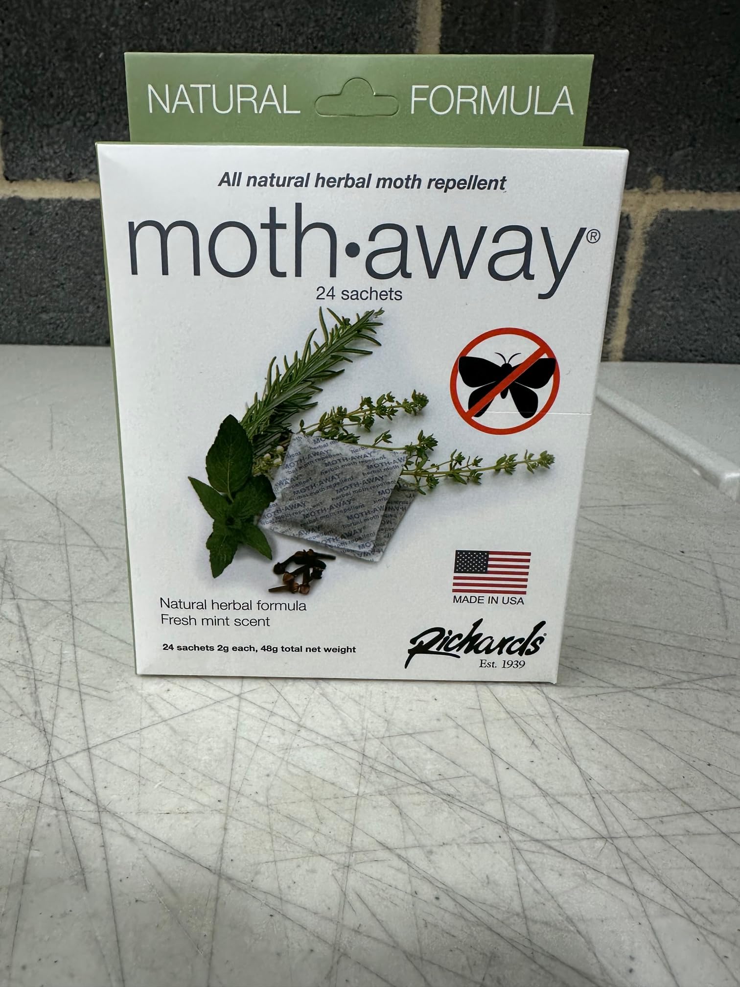 Richards Homewares Moth Away Sachets interior packaging