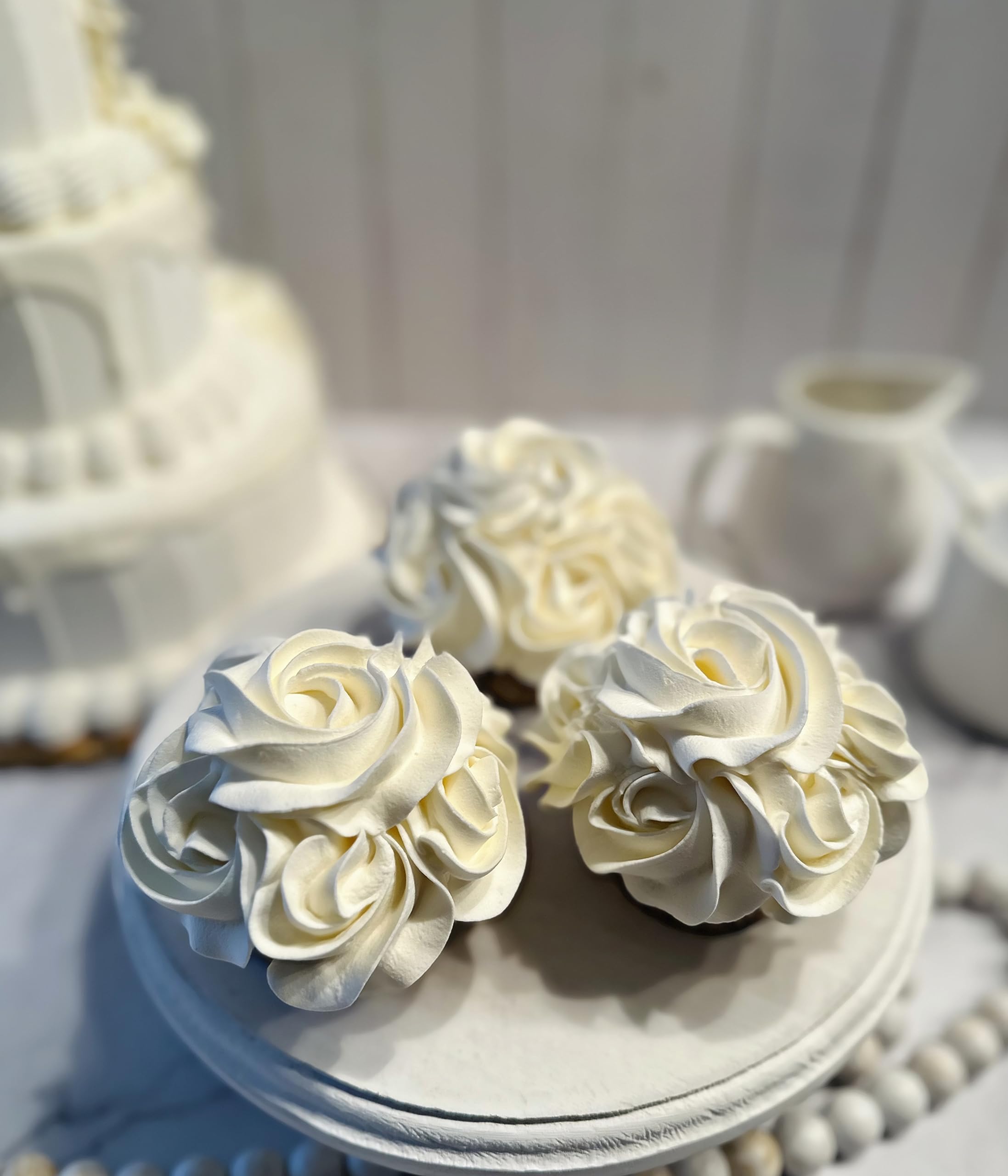 Lightweight foam cupcake for indoor decor