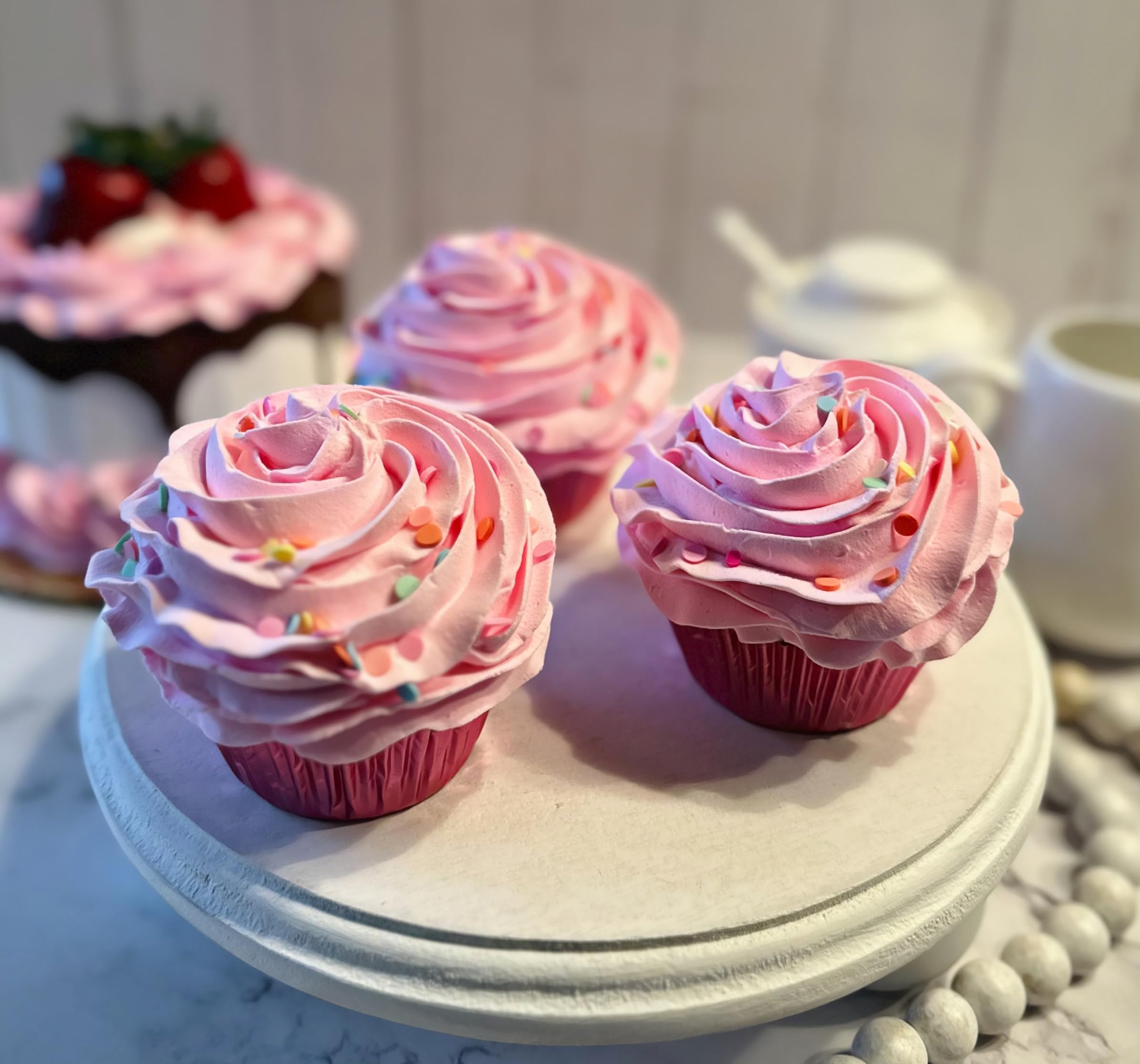 Dezicakes pink confetti cupcakes for decor projects