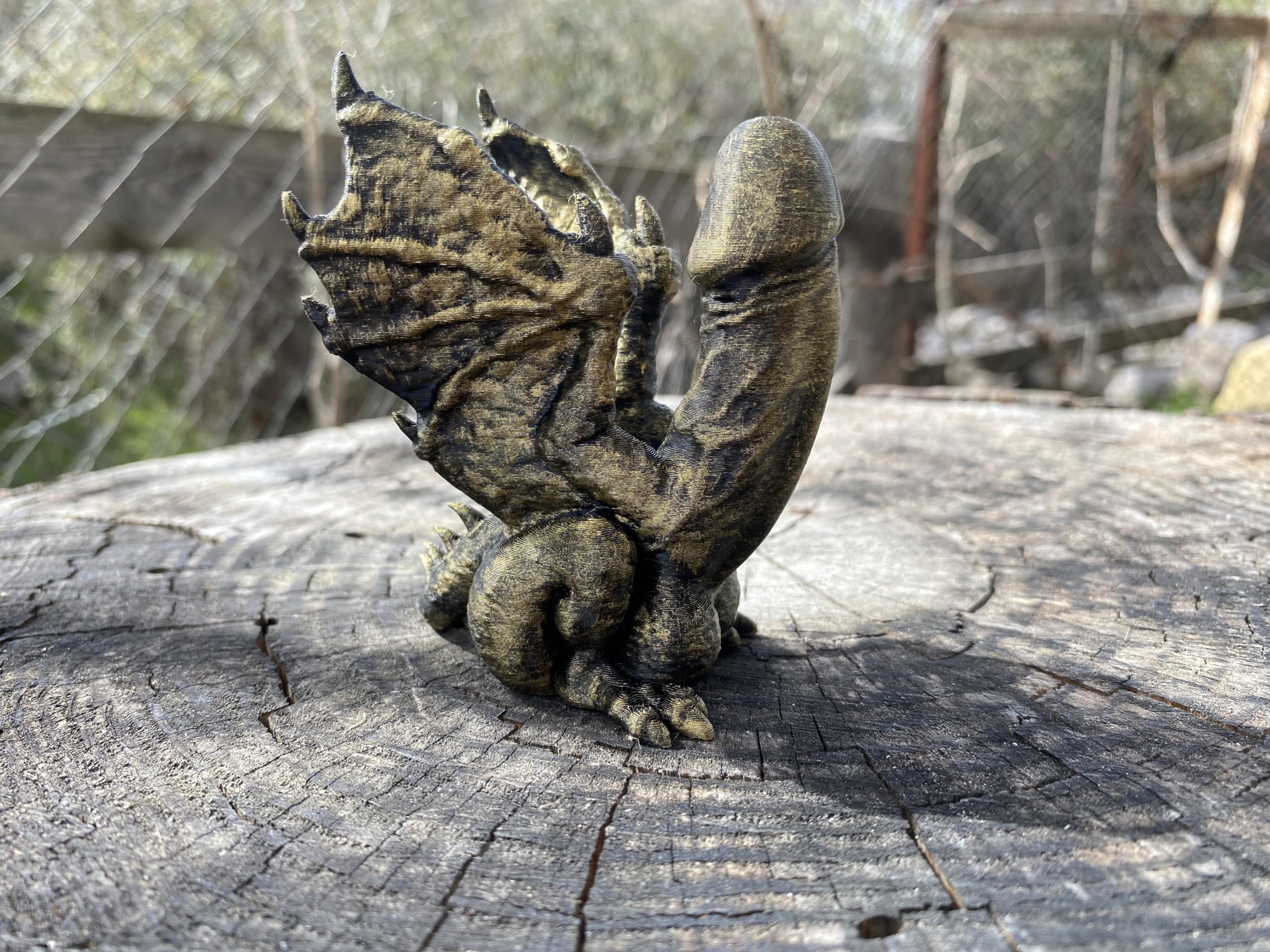 Fantasy decor dragon statue for D&D fans