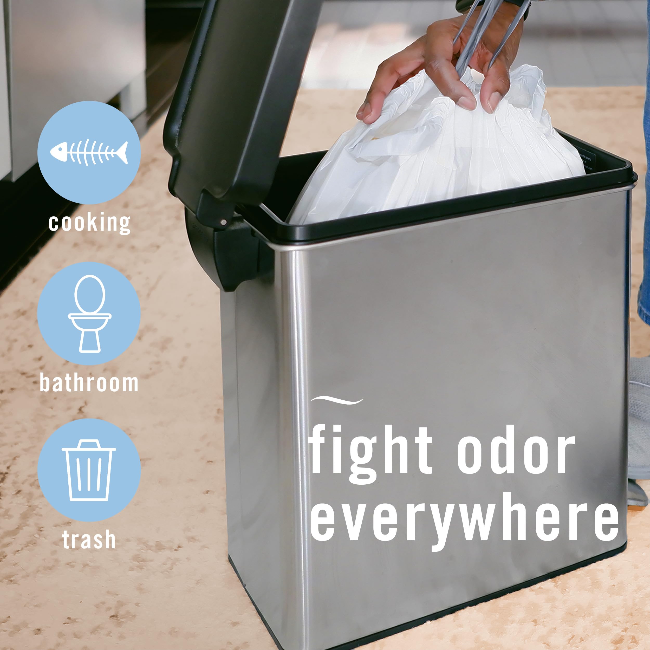 Odor control spray Febreze Cranberry Crumble