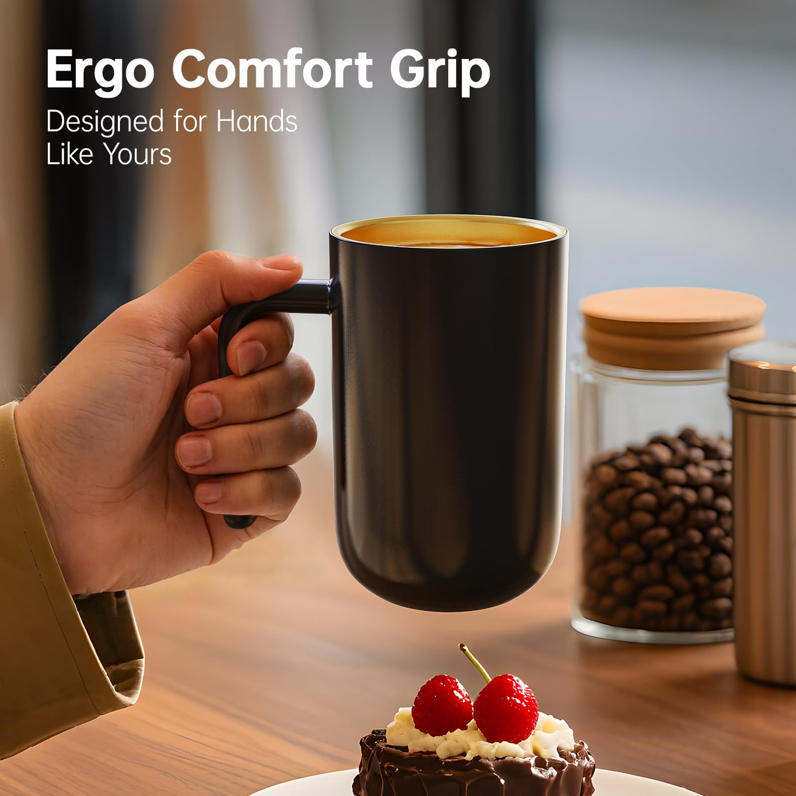 Splash-resistant lid aids heat retention