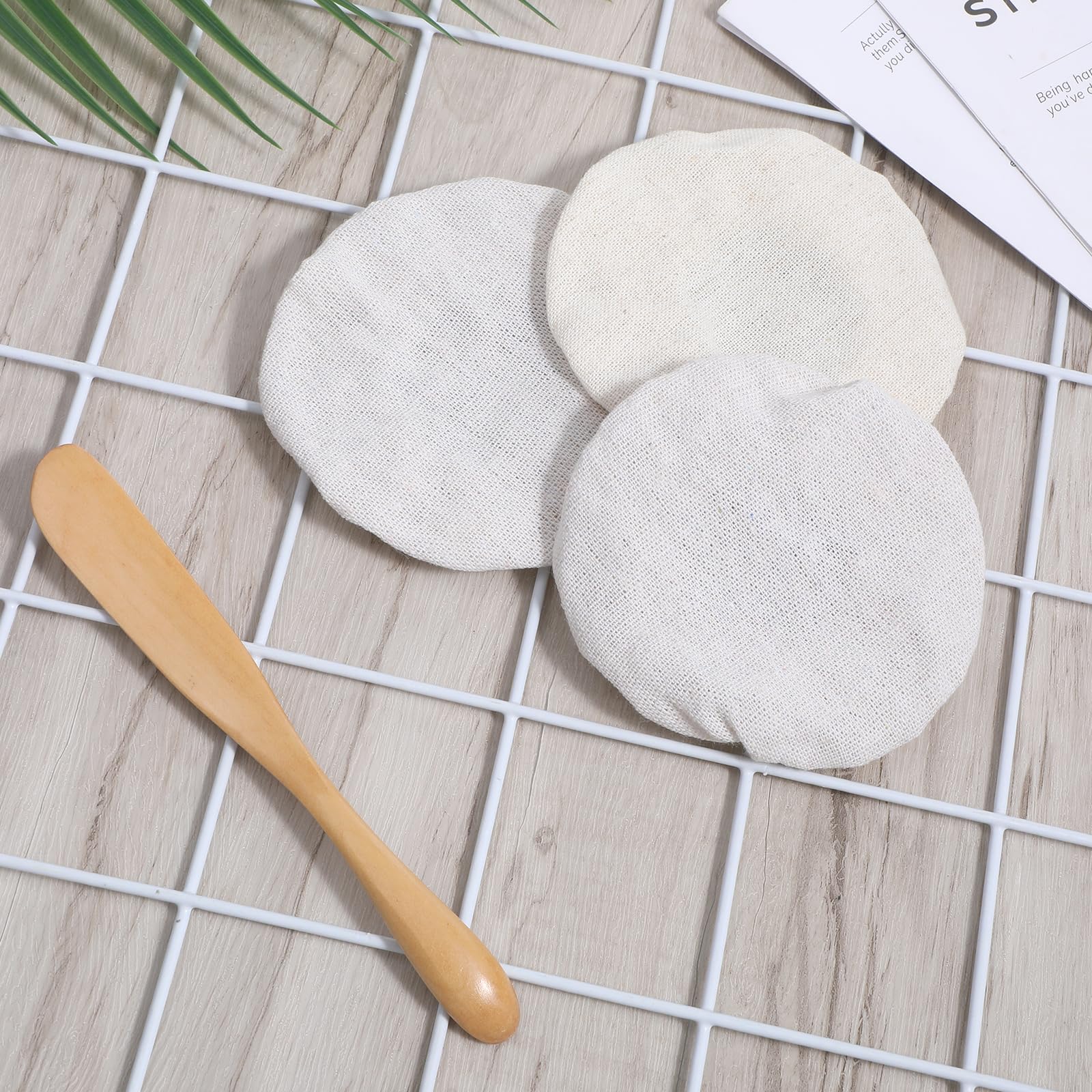 Breathable unbleached polyester cotton fabric covers