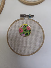 Two magnets with Field of Flowers Needle Minder