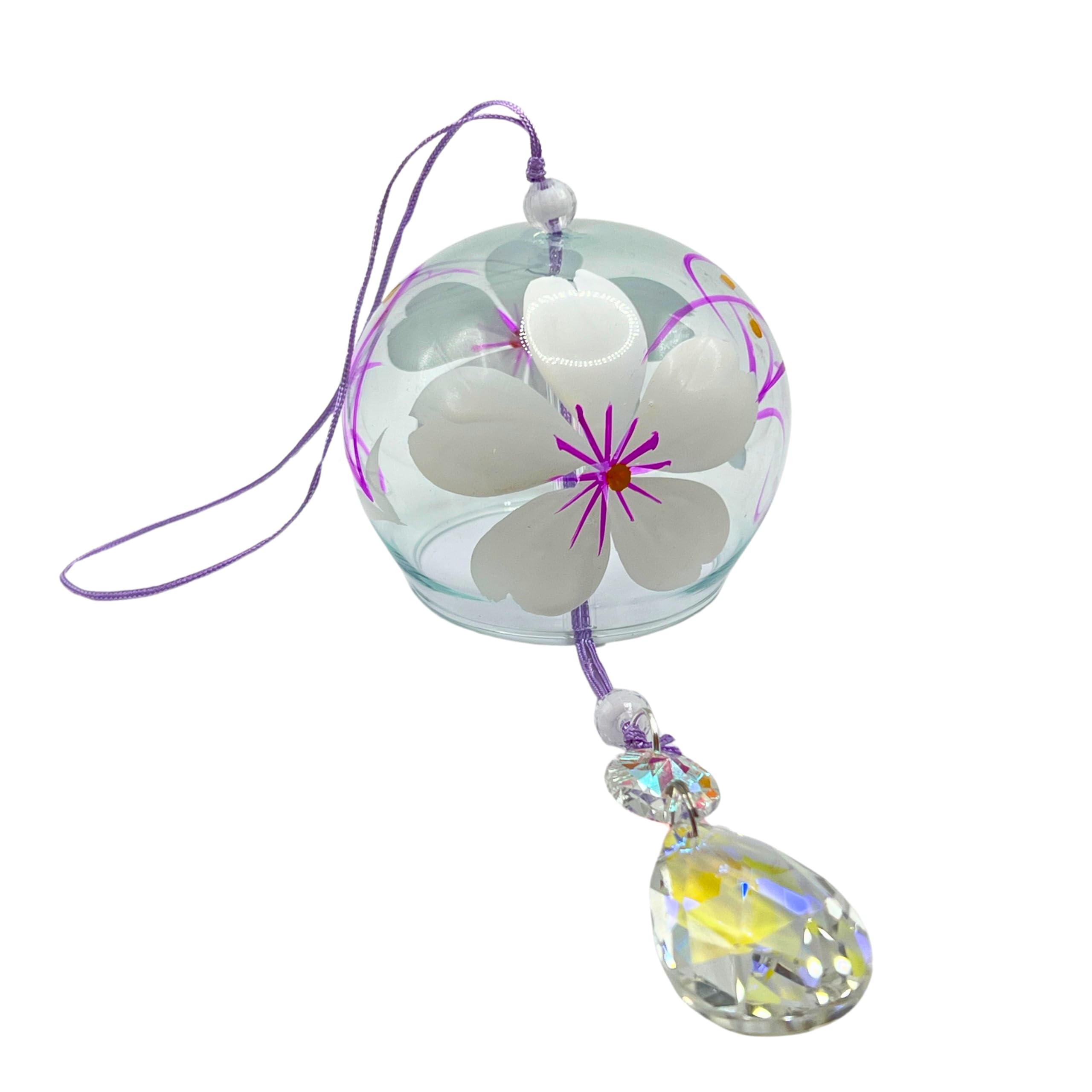 Sun catcher wind chime suitable for indoor outdoor spaces