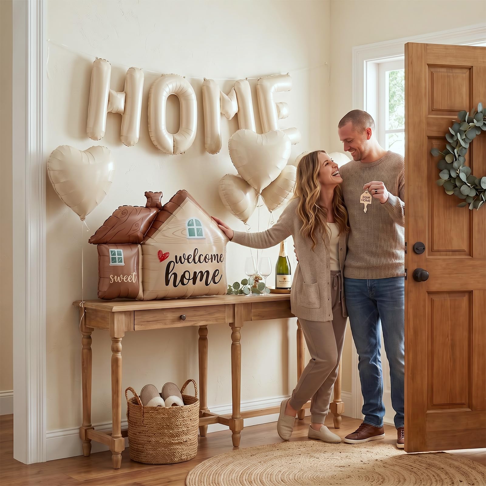 Sand white house foil balloons from the kit