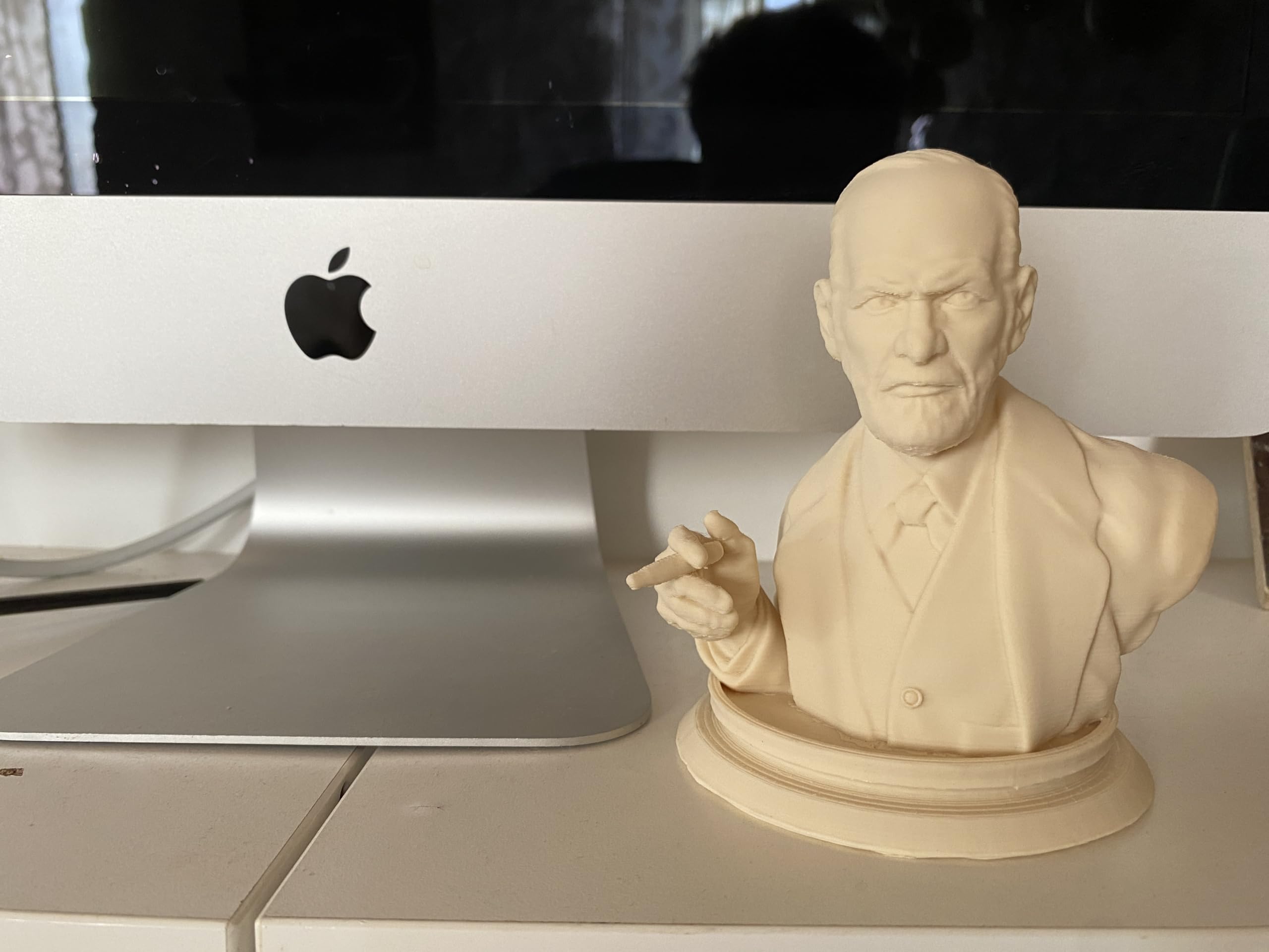 Gift idea Freud psychologist bust